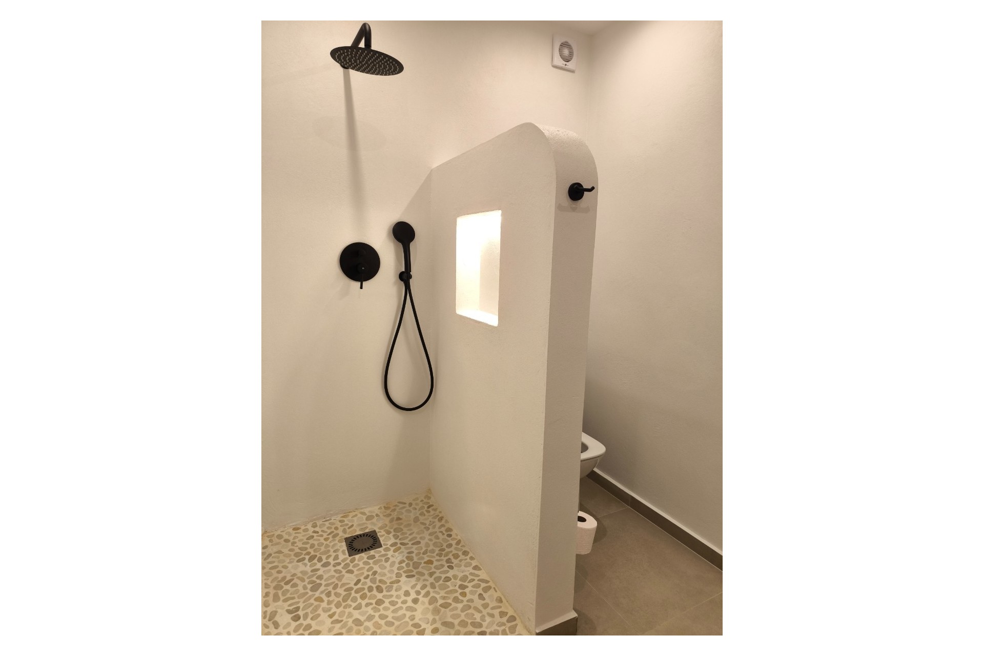 Resale - Villa -
Benissa - La Fustera