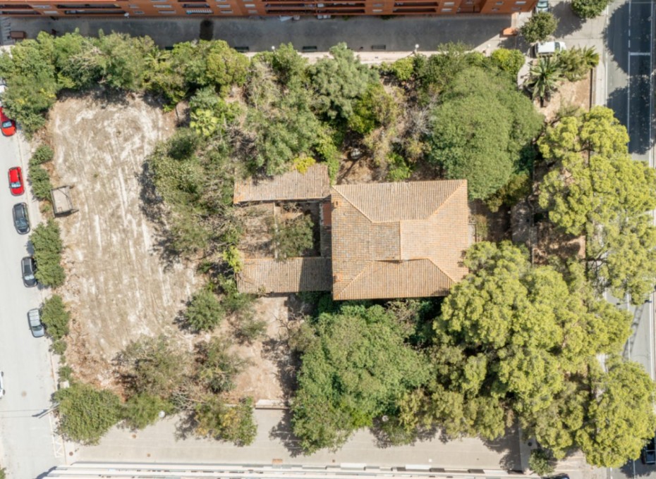 Resale - Villa -
Benissa - Pueblo
