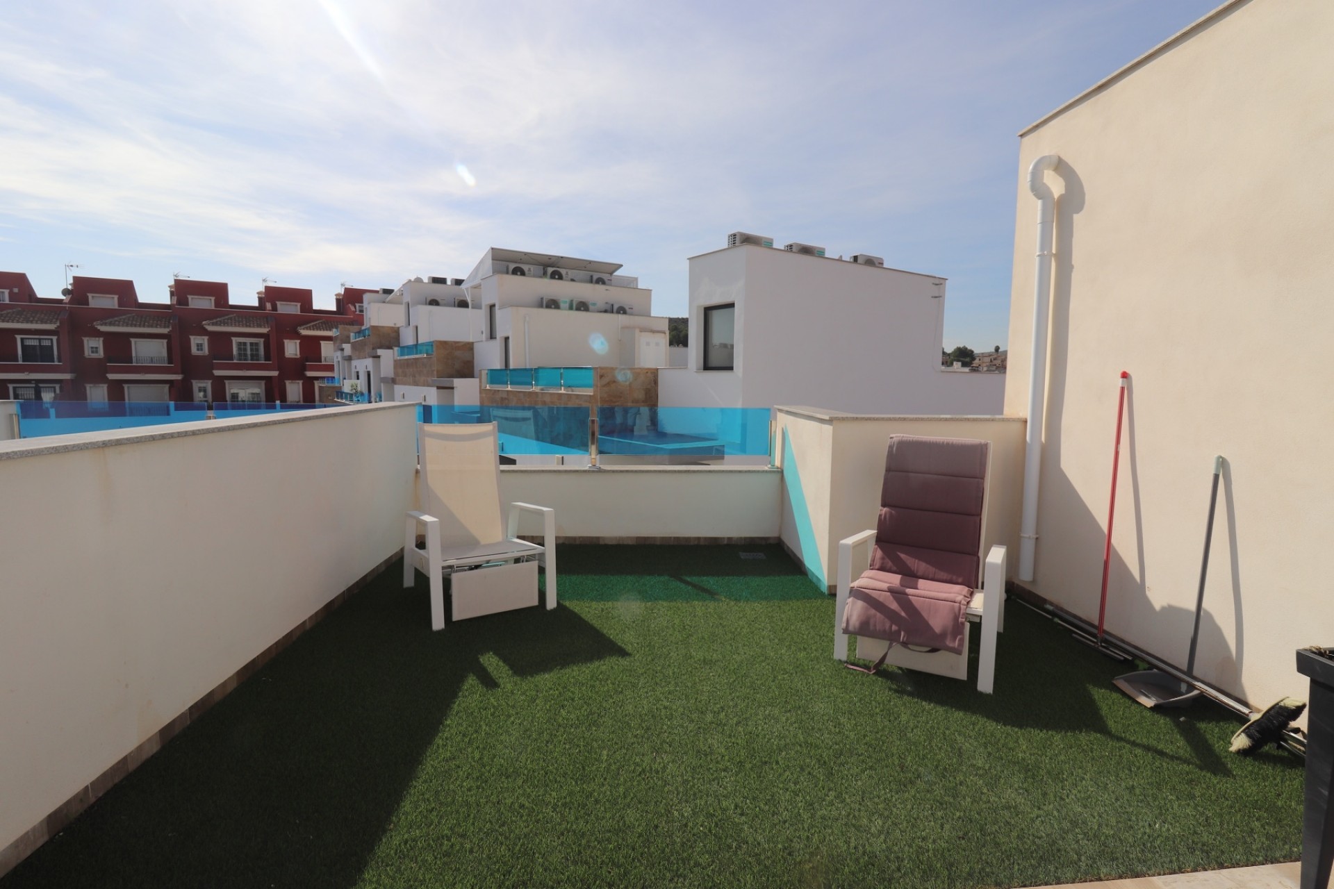 Resale - Villa -
Bigastro