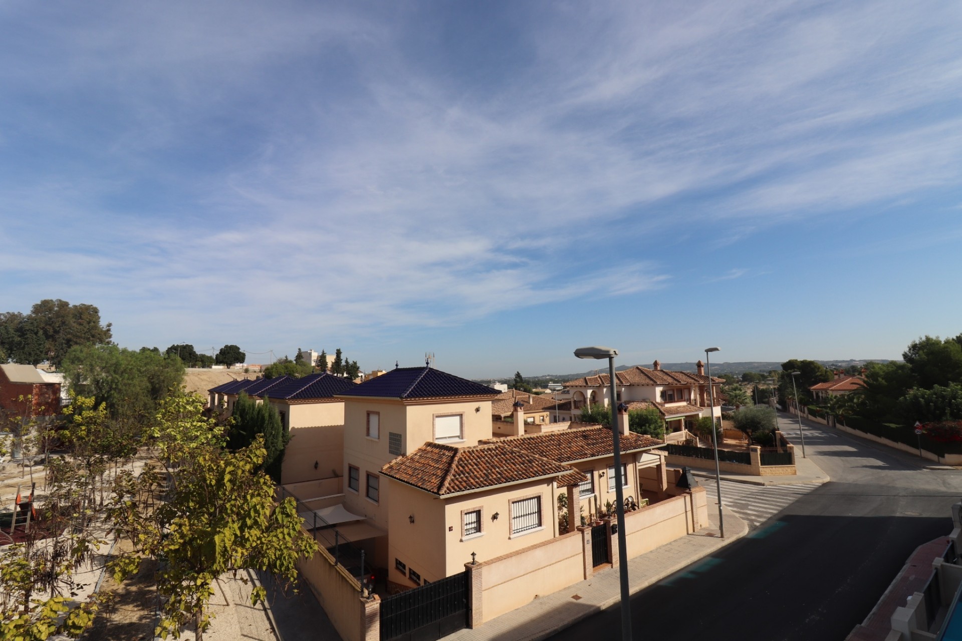 Resale - Villa -
Bigastro