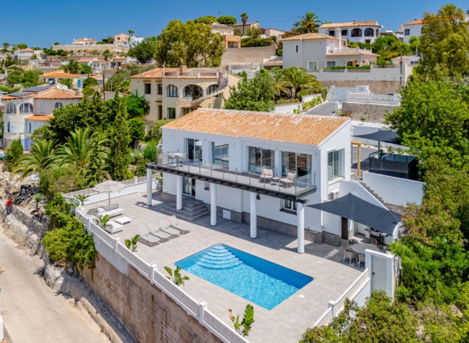 Resale - Villa -
Calpe - Puerto