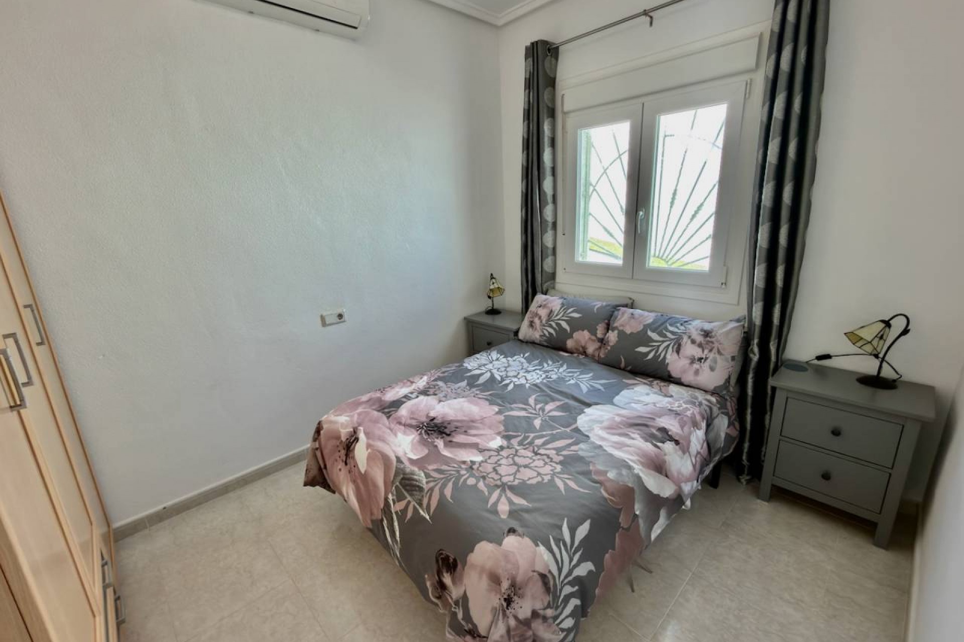 Resale - Villa -
Ciudad Quesada - Central Quesada