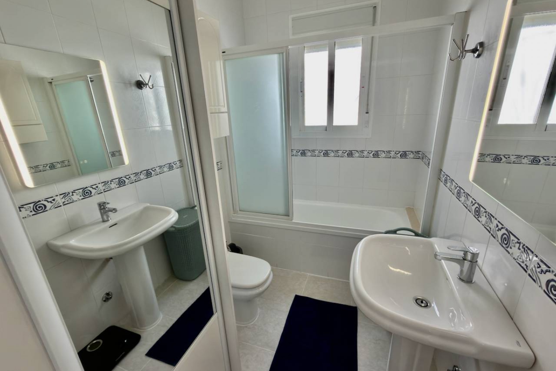Resale - Villa -
Ciudad Quesada - Central Quesada