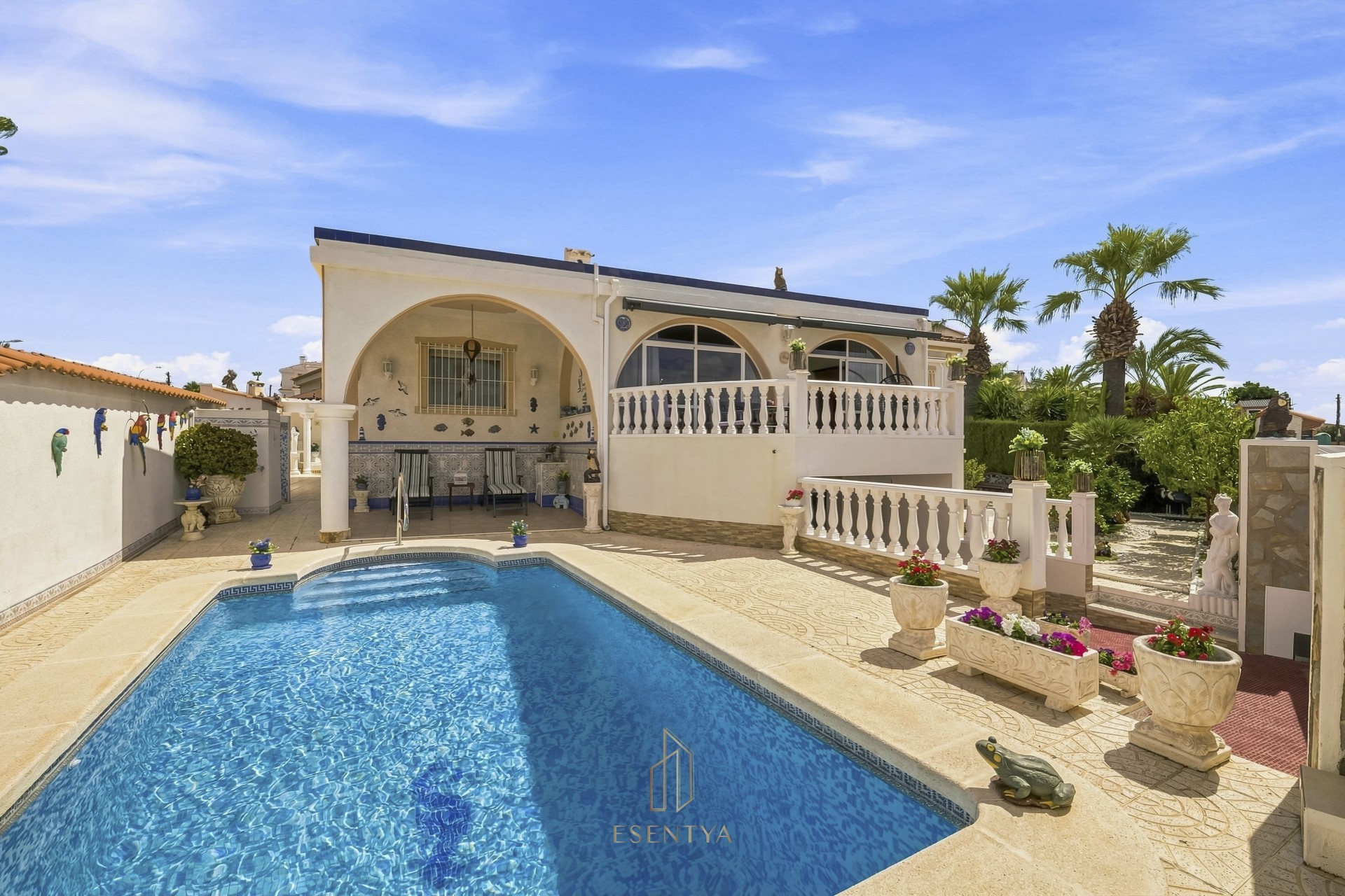 Resale - Villa -
Ciudad quesada - Centro