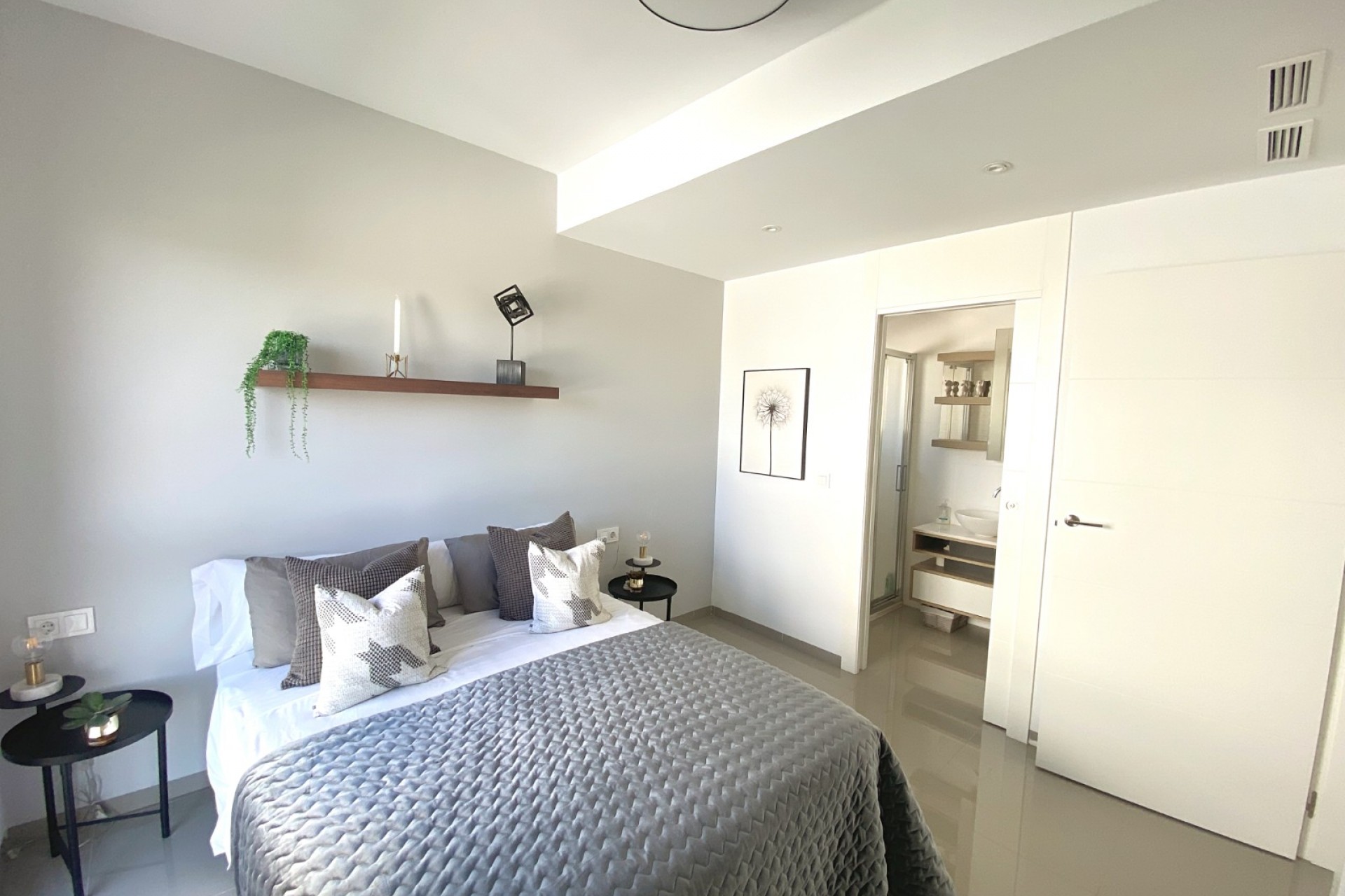 Resale - Villa -
Ciudad Quesada - Doña Pepa