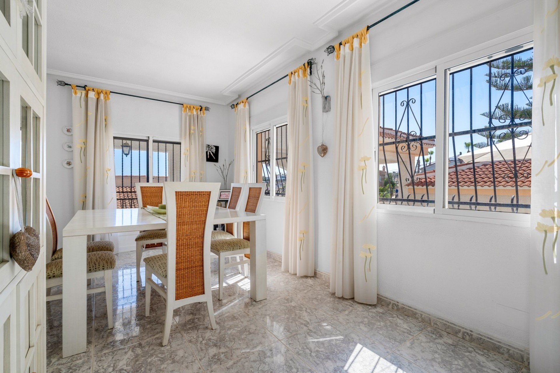 Resale - Villa -
Ciudad Quesada - La Marquesa Golf