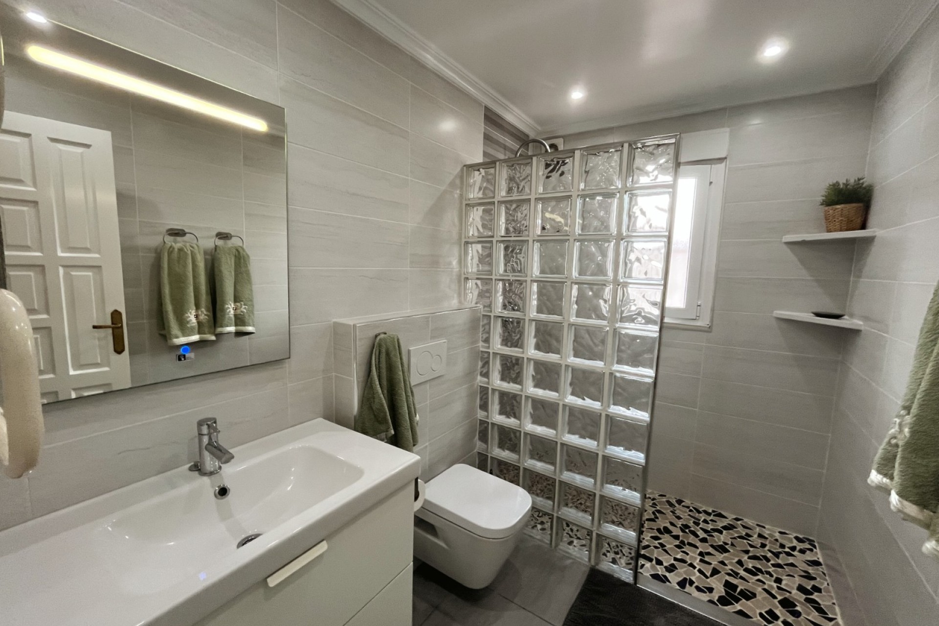 Resale - Villa -
Ciudad Quesada - La Marquesa Golf