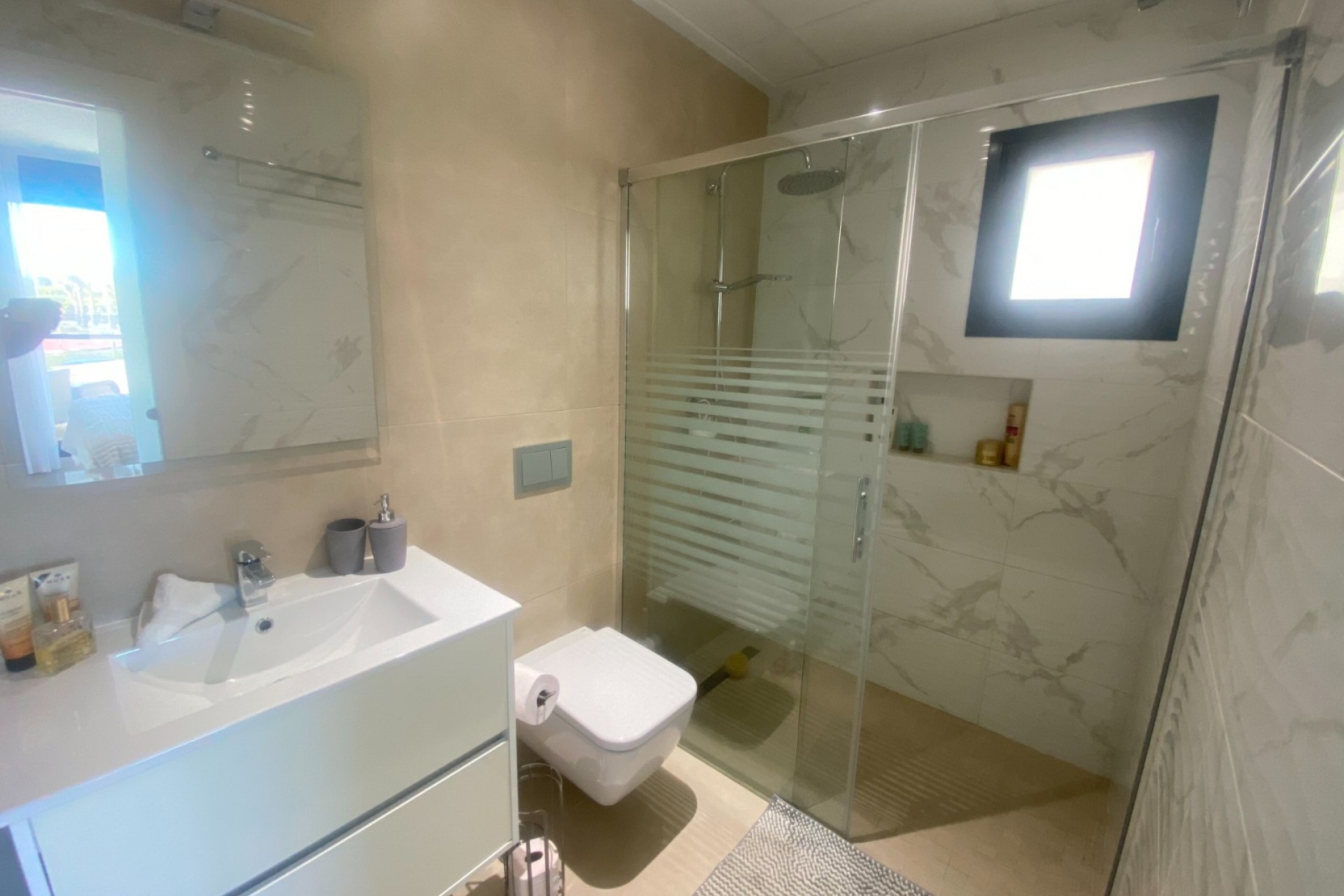 Resale - Villa -
Ciudad Quesada - Pueblo Bravo