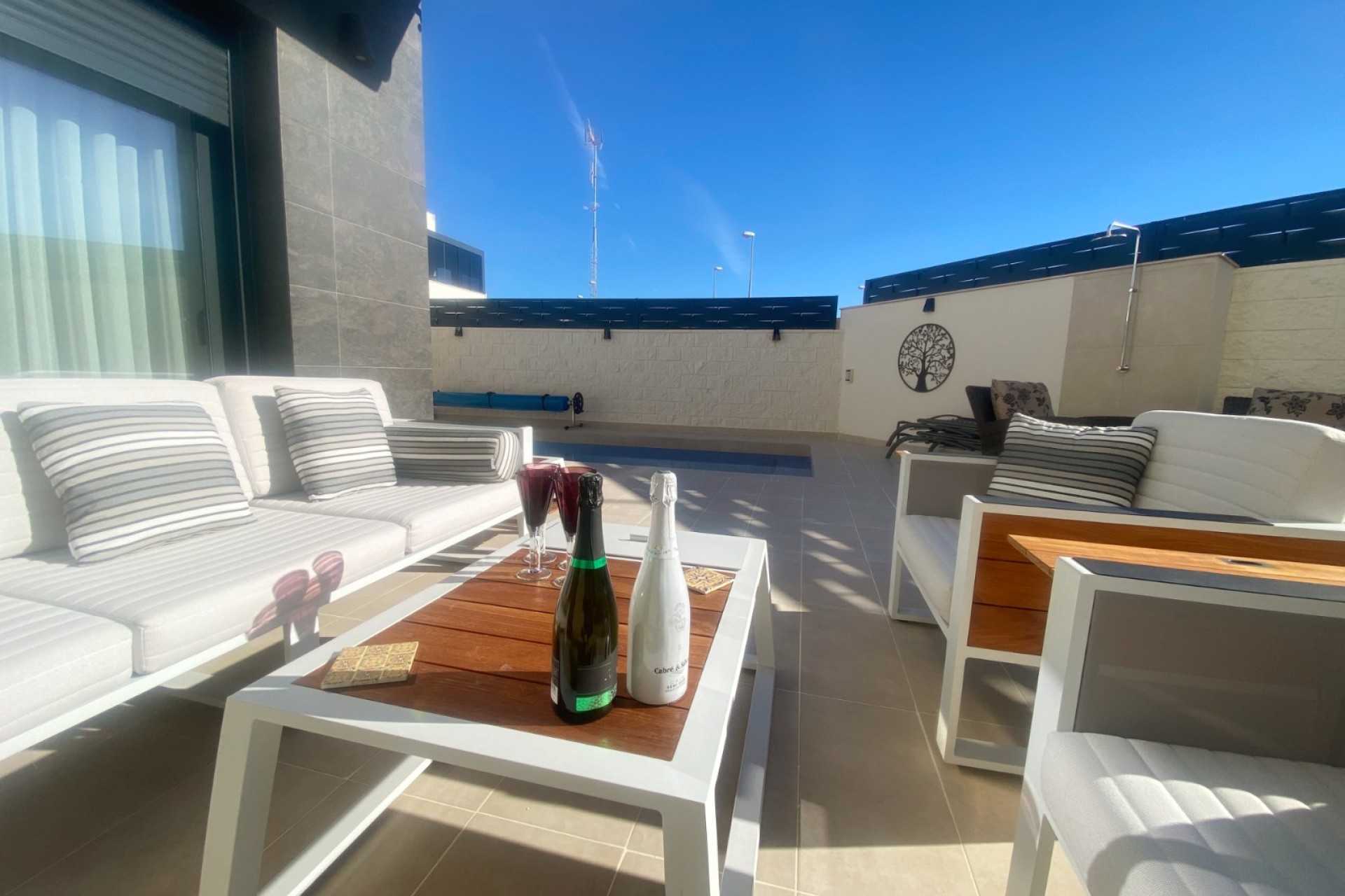 Resale - Villa -
Ciudad Quesada - Pueblo Bravo