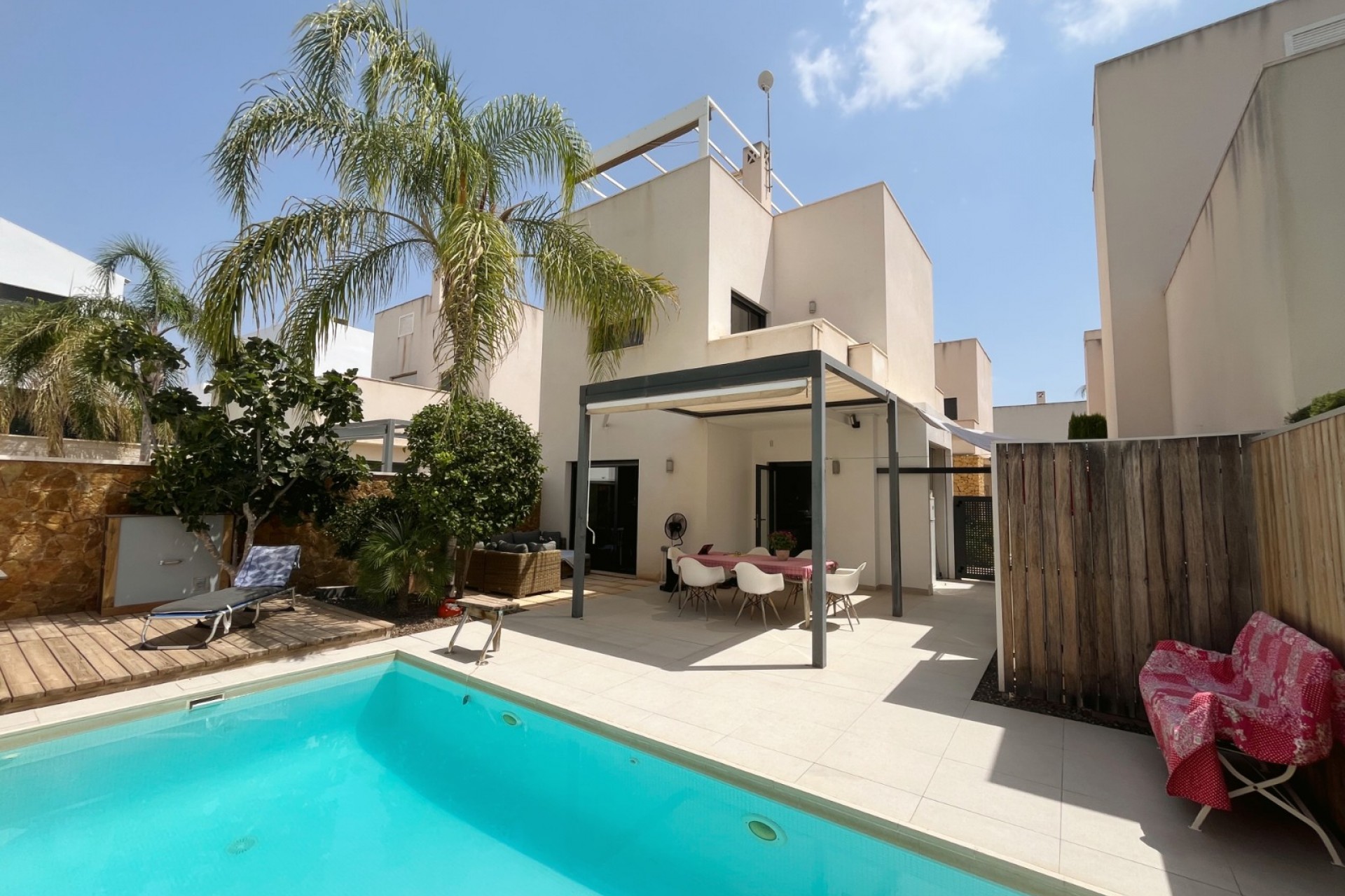 Resale - Villa -
Ciudad Quesada - Pueblo Bravo