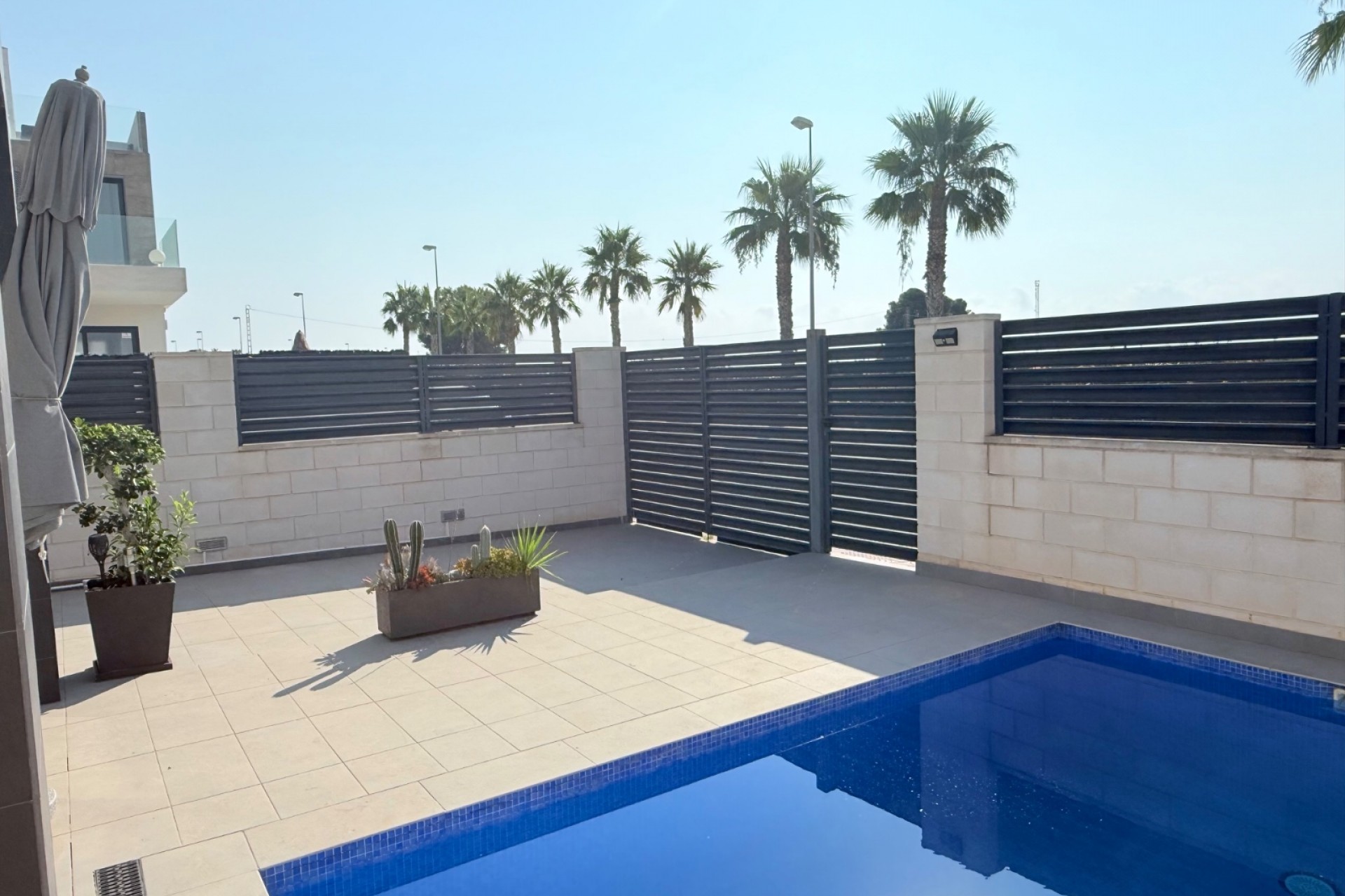Resale - Villa -
Ciudad Quesada - Pueblo Bravo