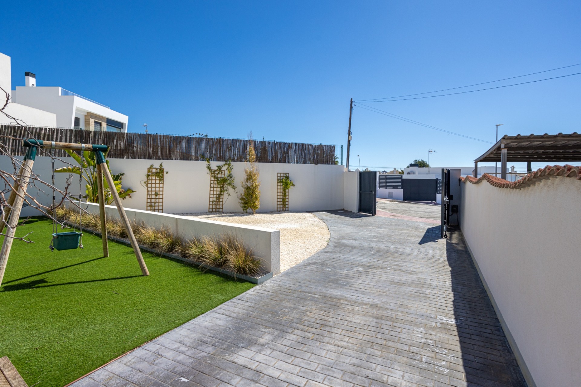 Resale - Villa -
Ciudad Quesada - town