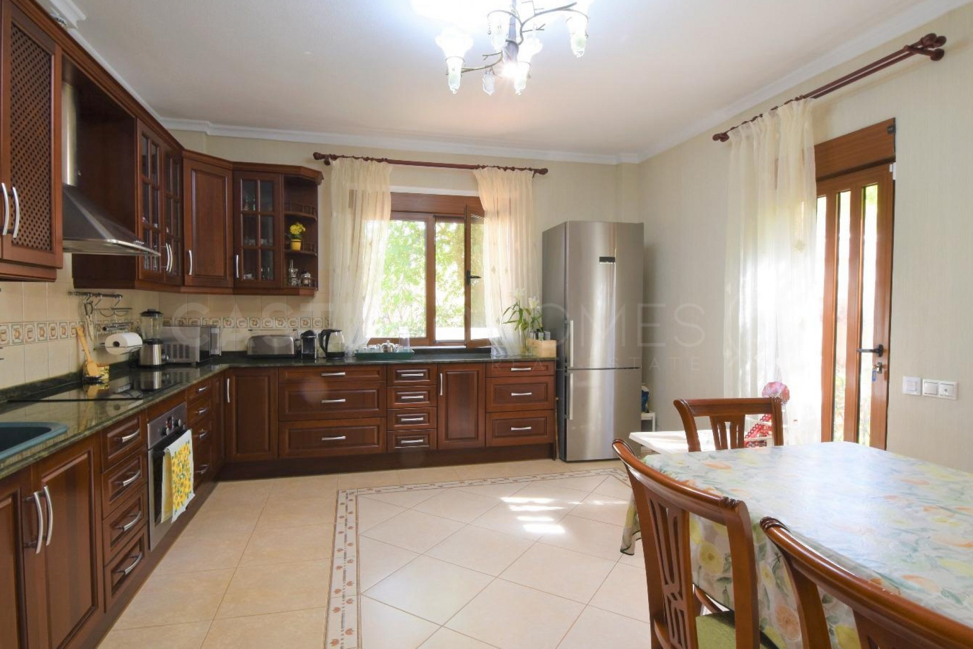 Resale - Villa -
Ciudad Quesada - Urbanizaciones