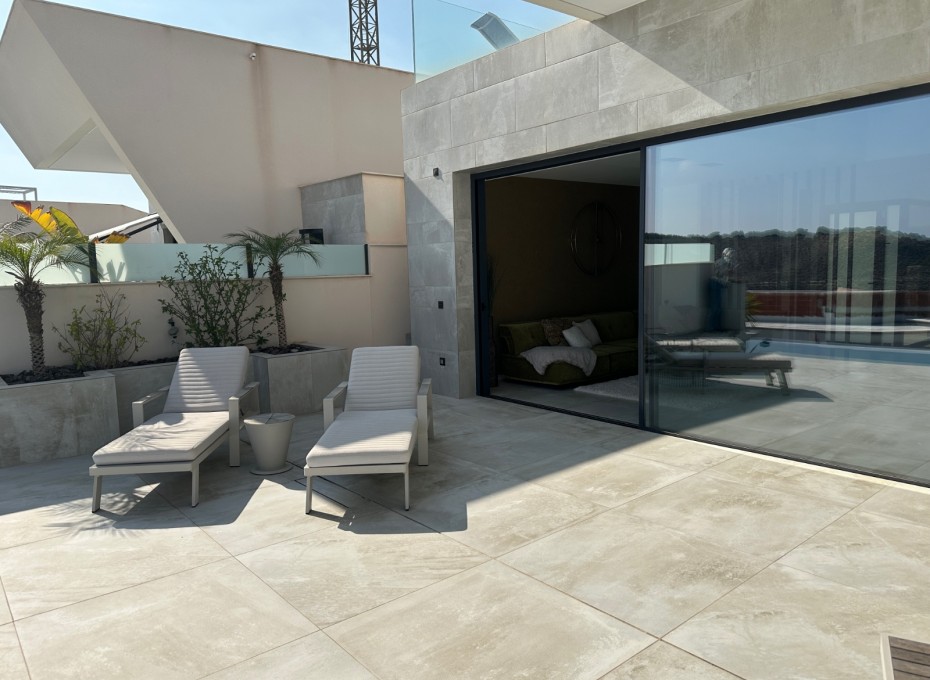 Resale - Villa -
Ciudad Quesada