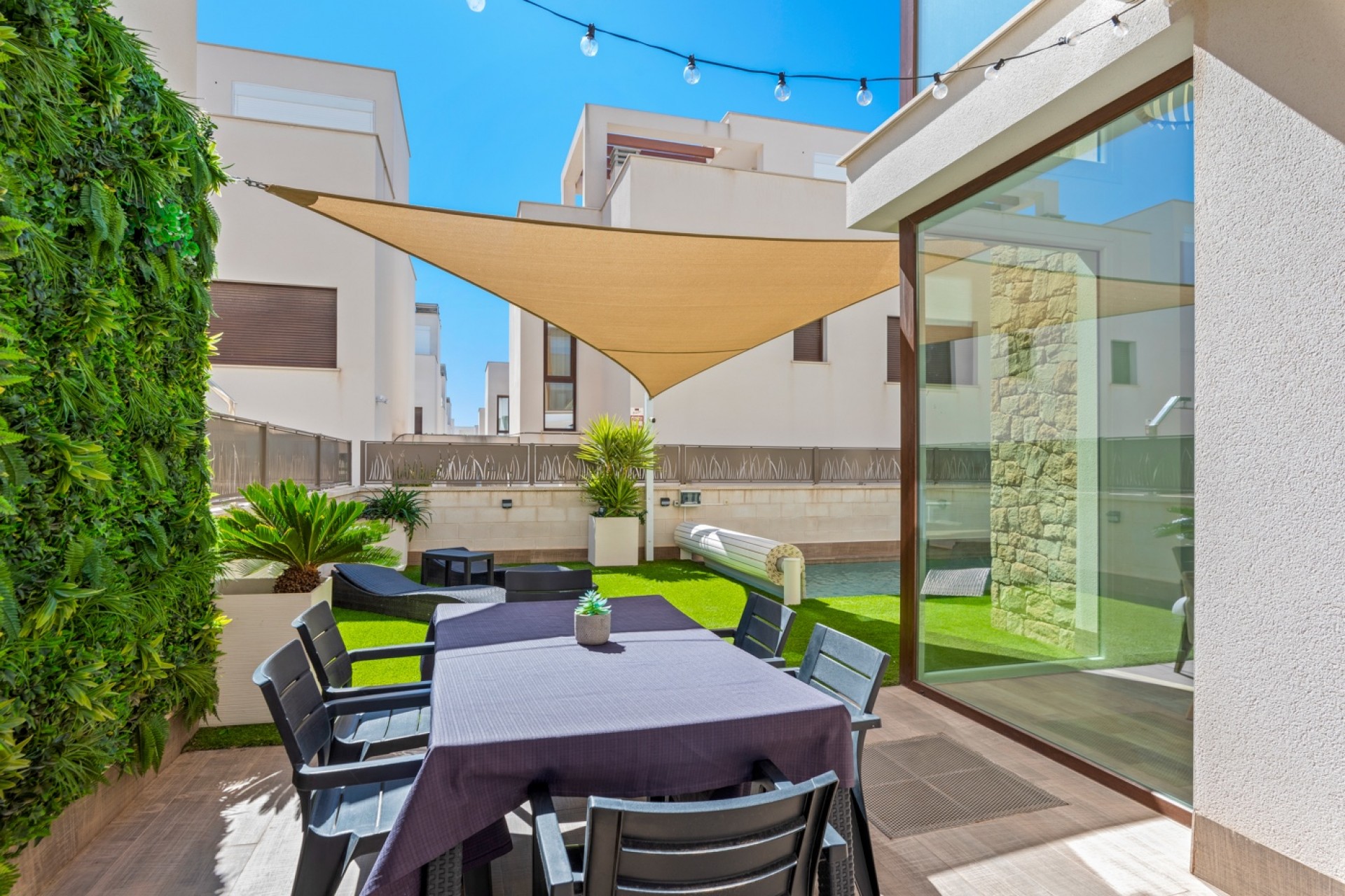 Resale - Villa -
Ciudad Quesada