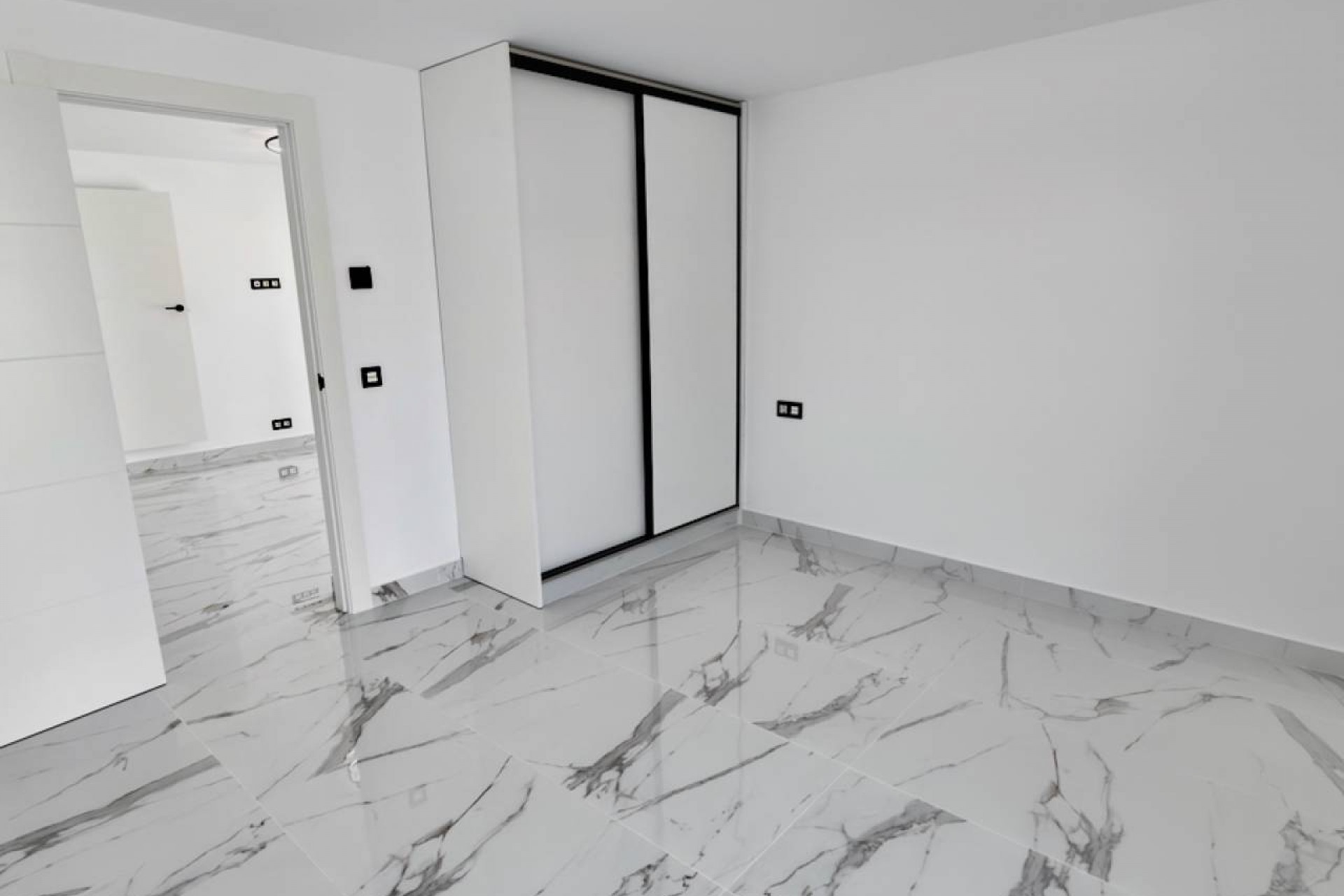 Resale - Villa -
Ciudad Quesada