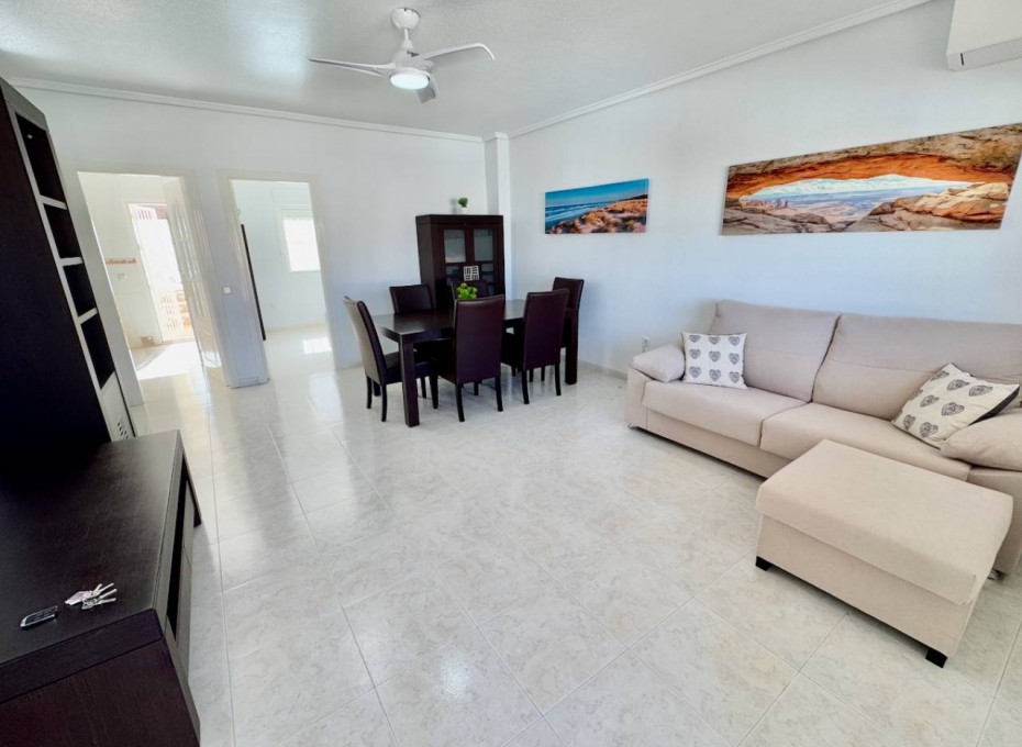 Resale - Villa -
Ciudad Quesada