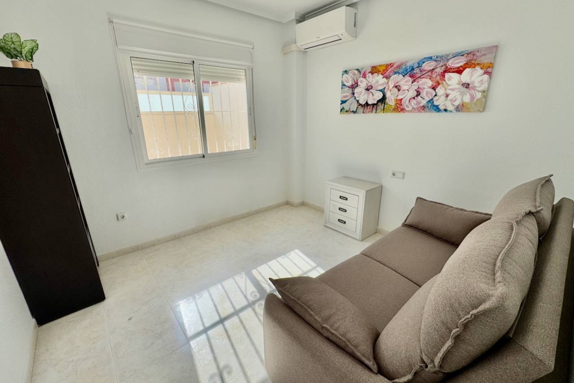 Resale - Villa -
Ciudad Quesada