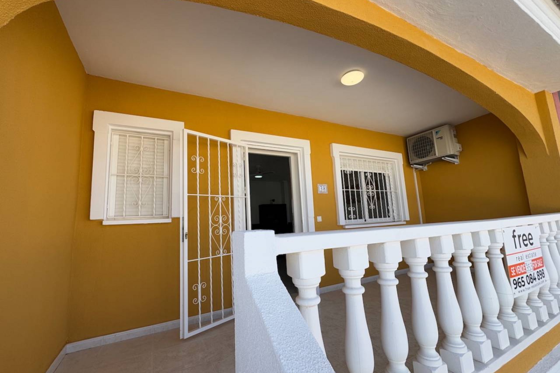 Resale - Villa -
Ciudad Quesada