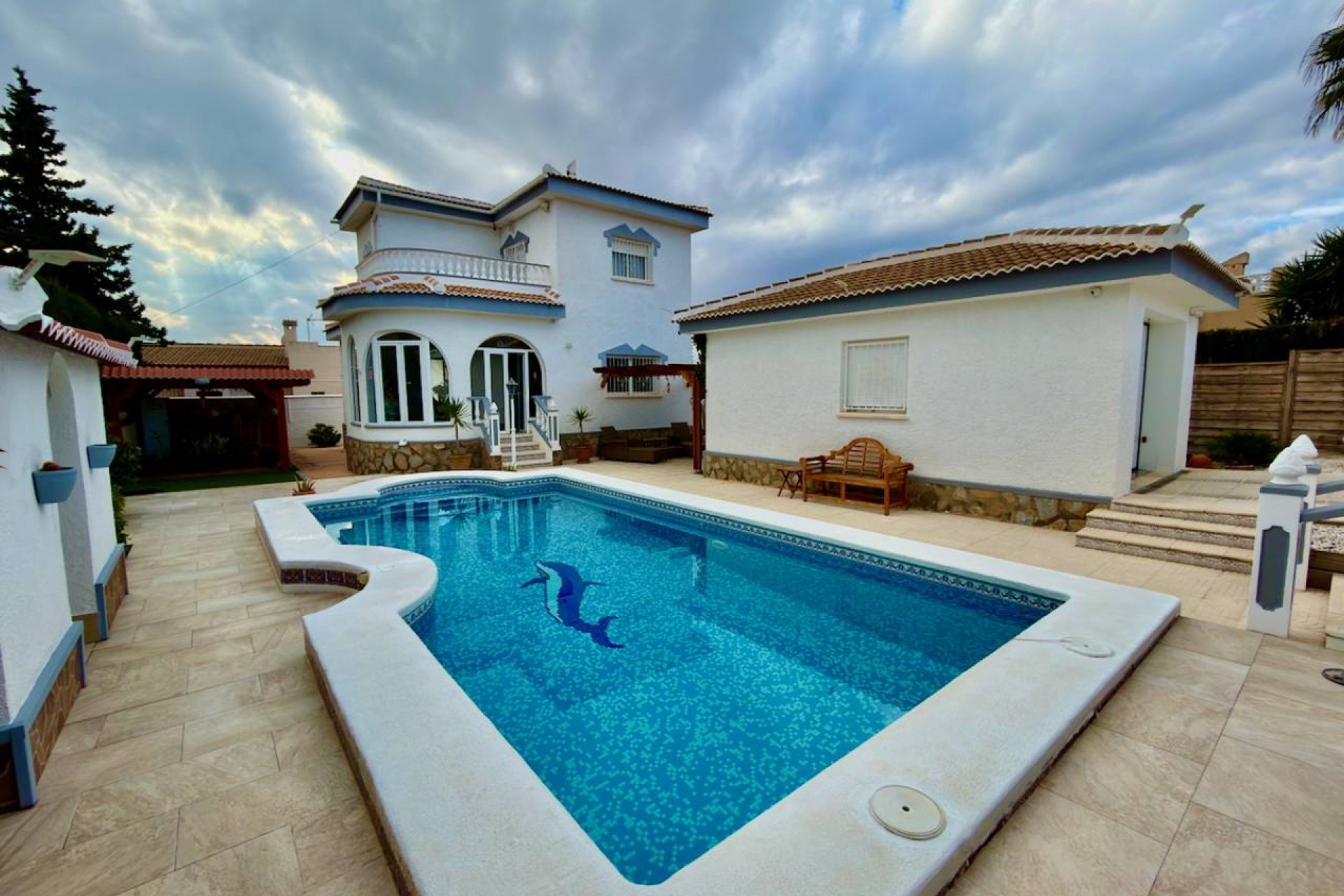 Resale - Villa -
Ciudad Quesada