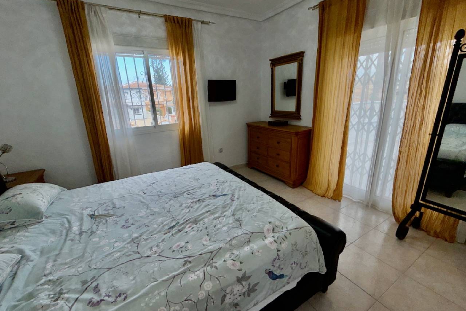 Resale - Villa -
Ciudad Quesada