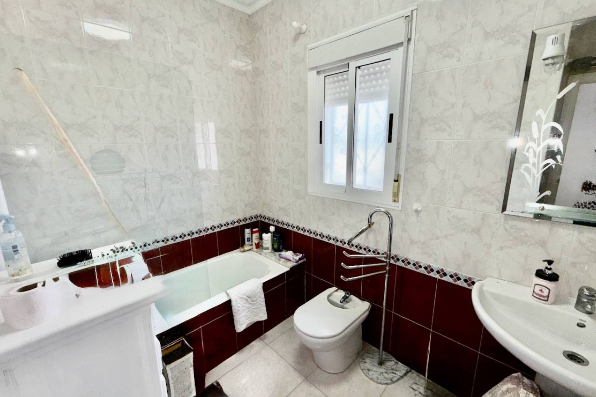 Resale - Villa -
Ciudad Quesada