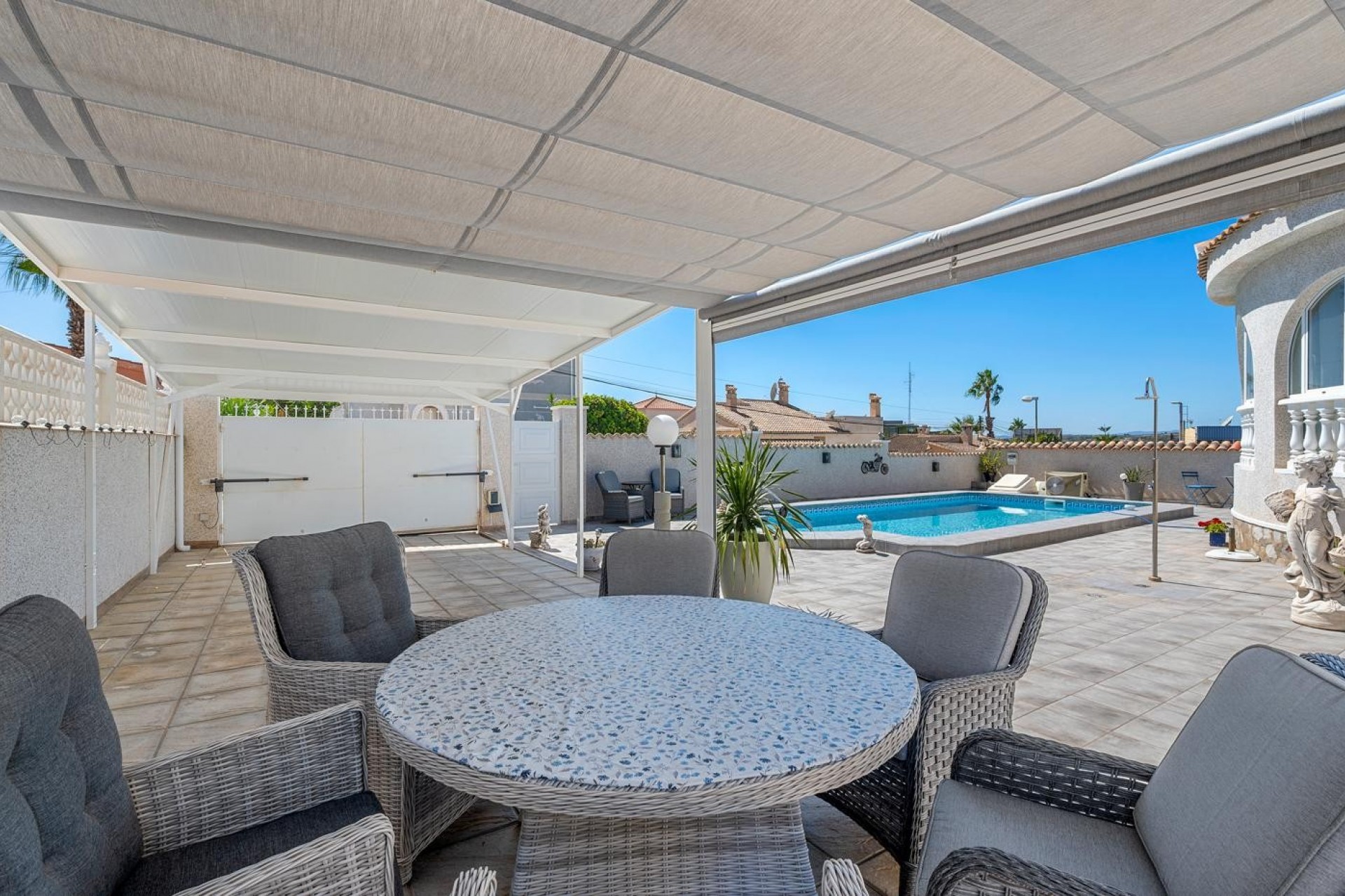 Resale - Villa -
Ciudad Quesada