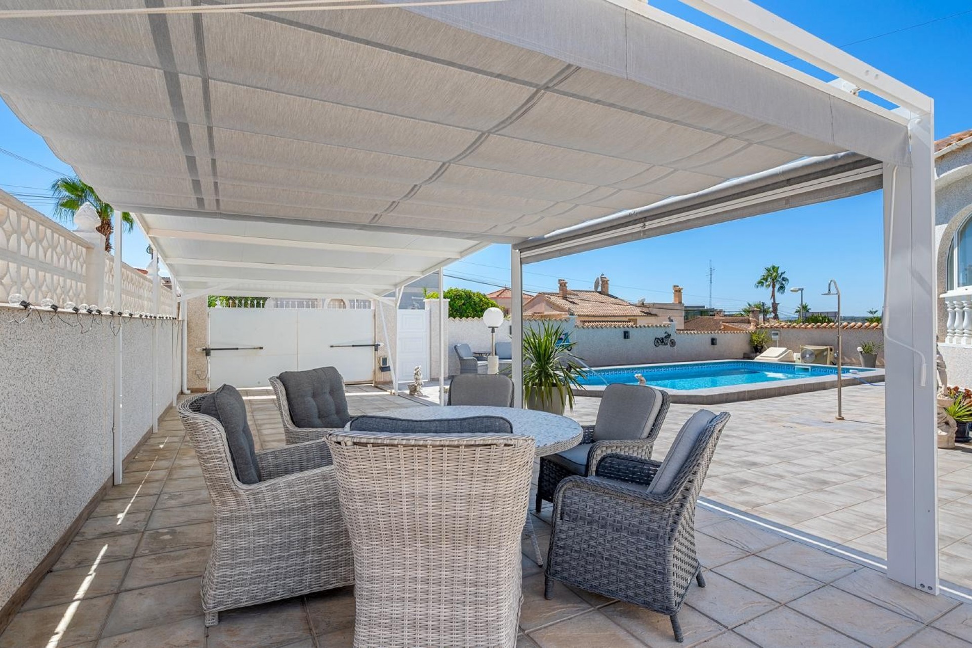 Resale - Villa -
Ciudad Quesada