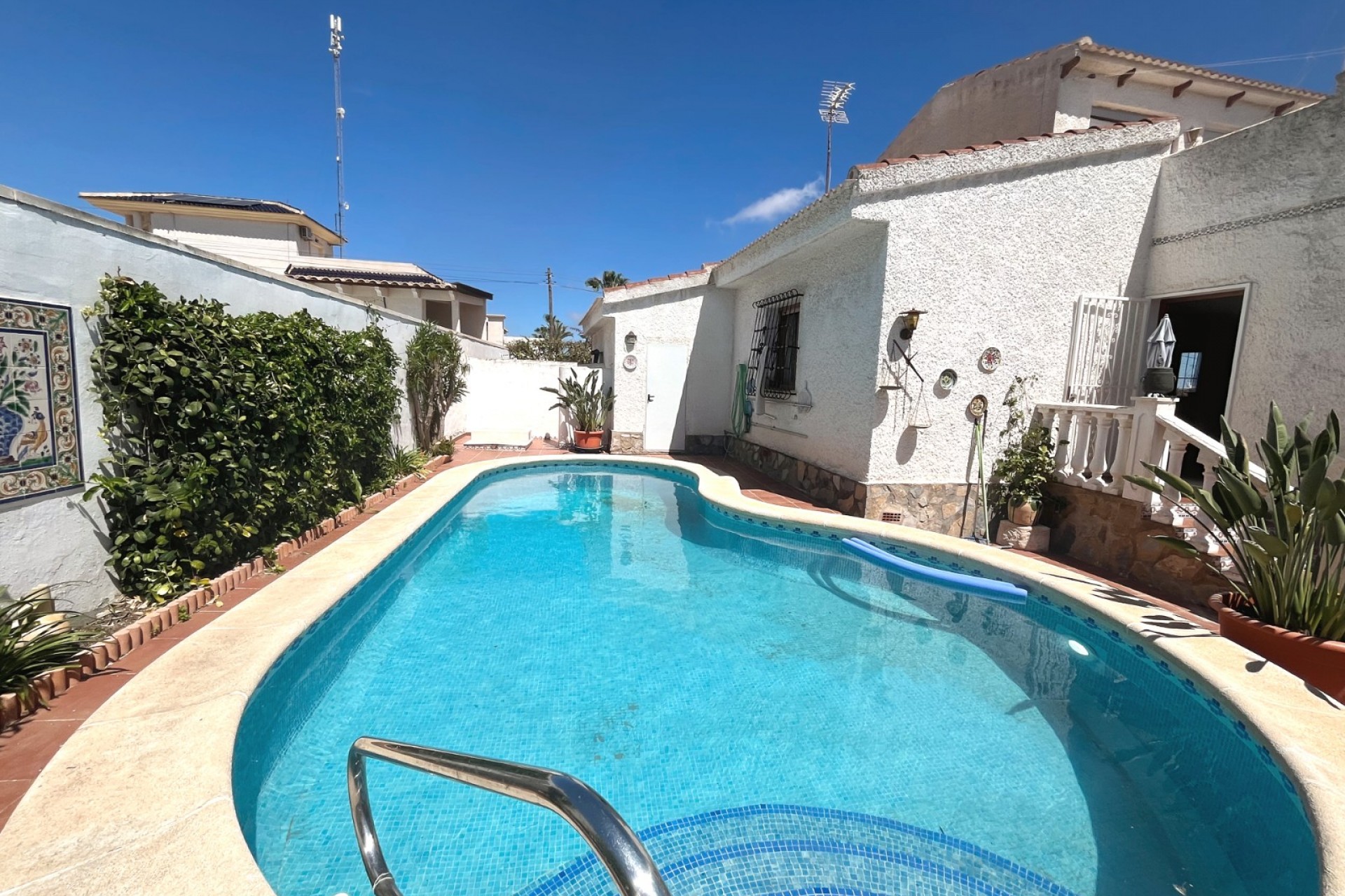 Resale - Villa -
Ciudad Quesada