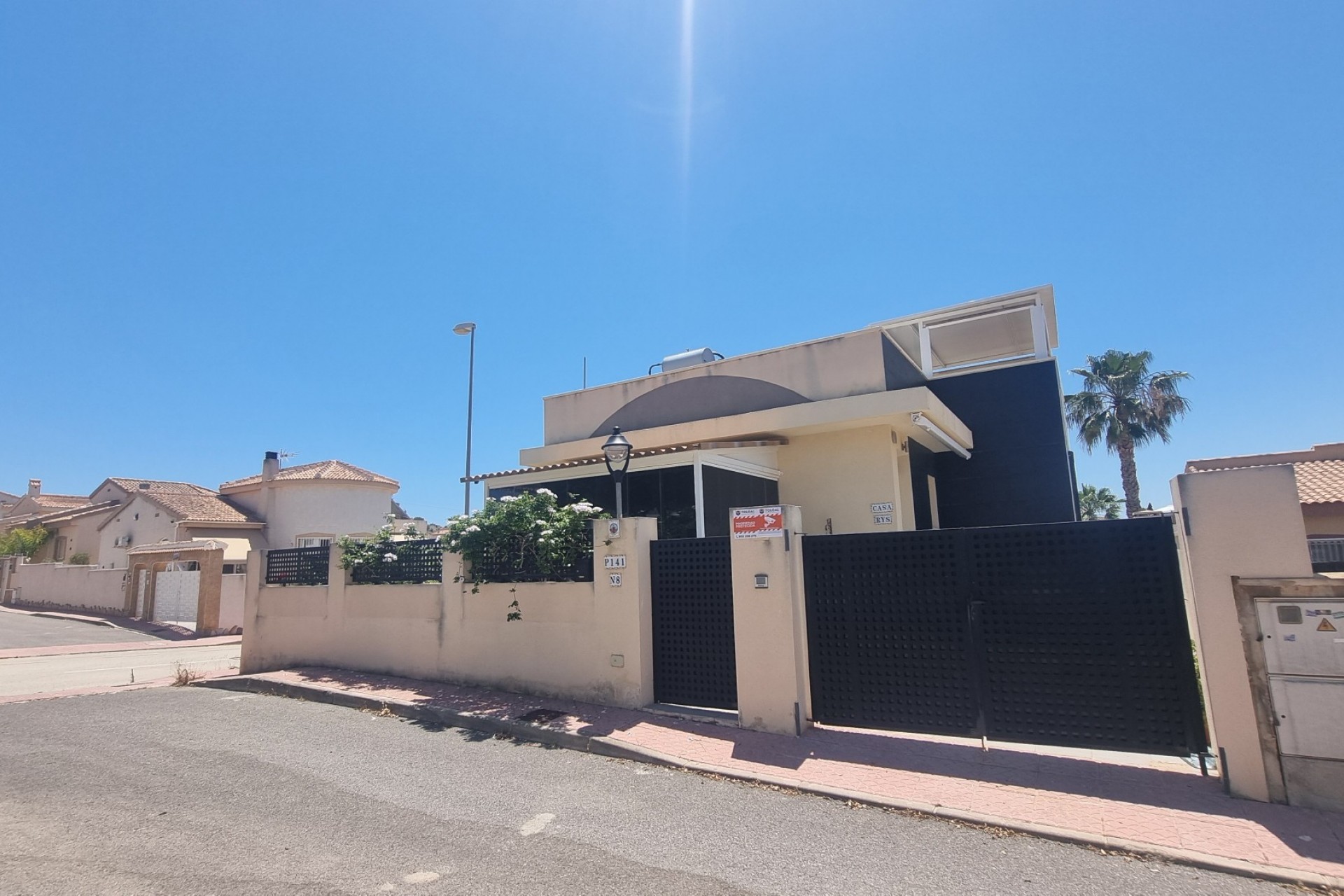 Resale - Villa -
Ciudad Quesada