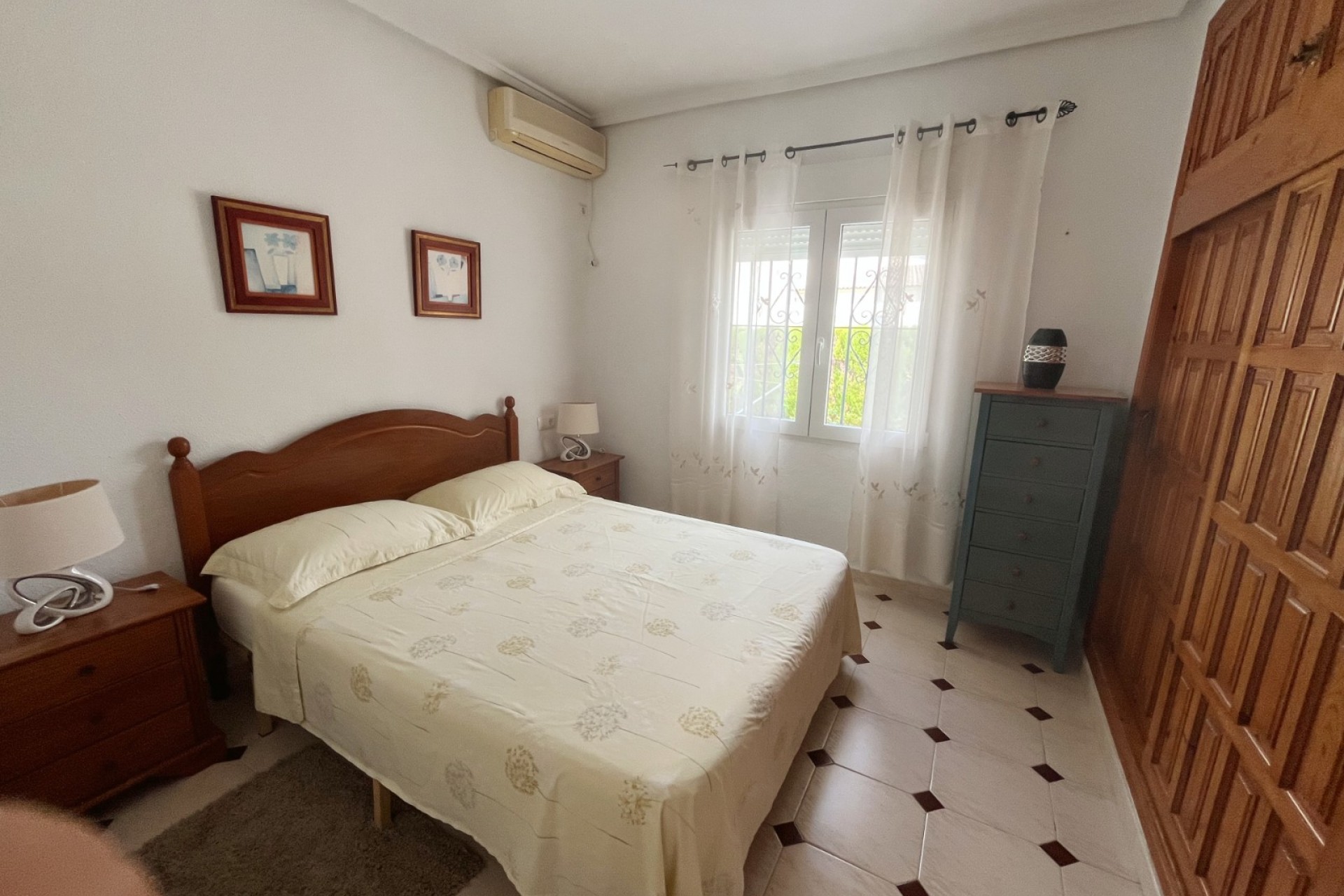 Resale - Villa -
Ciudad Quesada