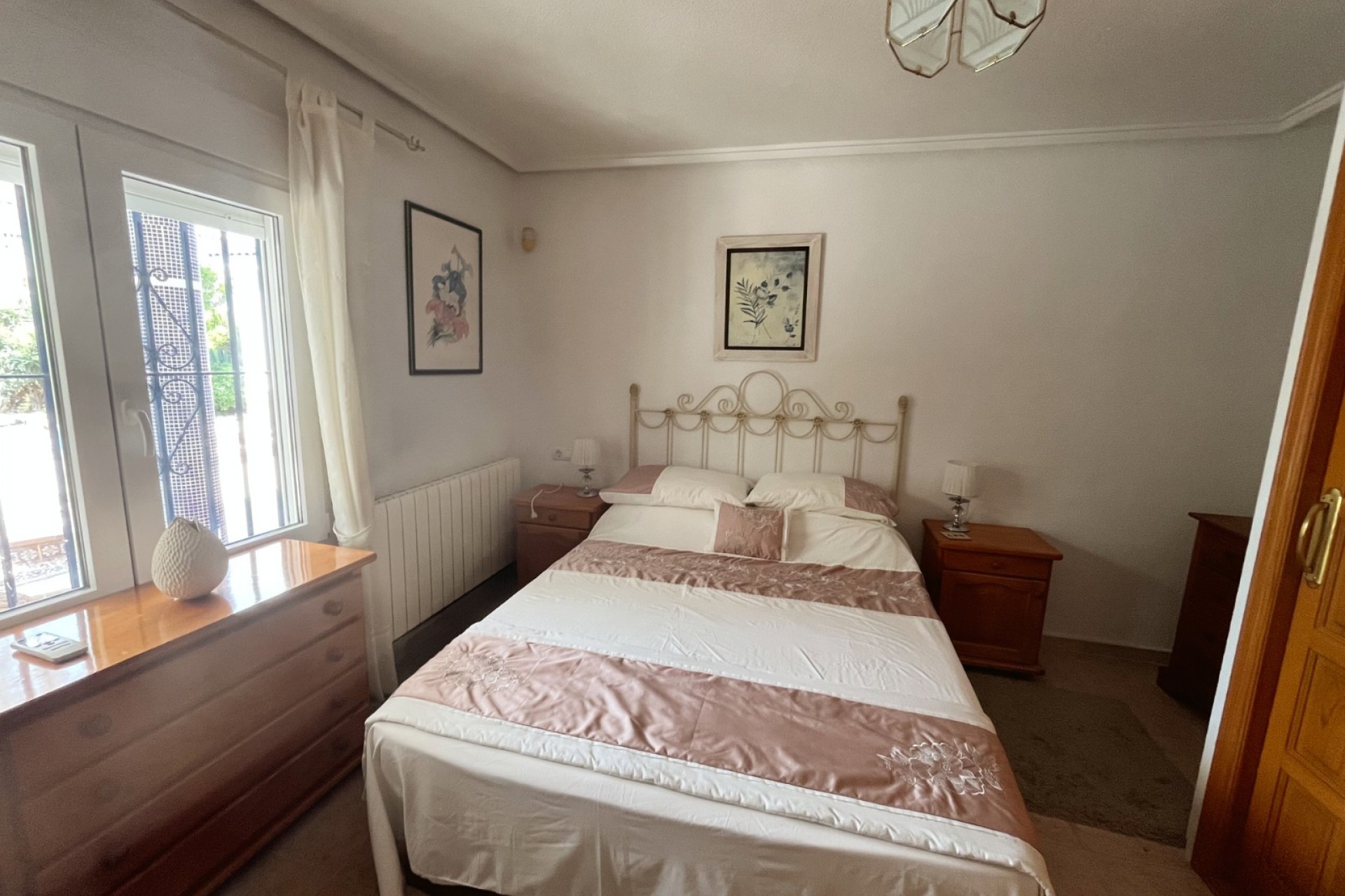 Resale - Villa -
Ciudad Quesada