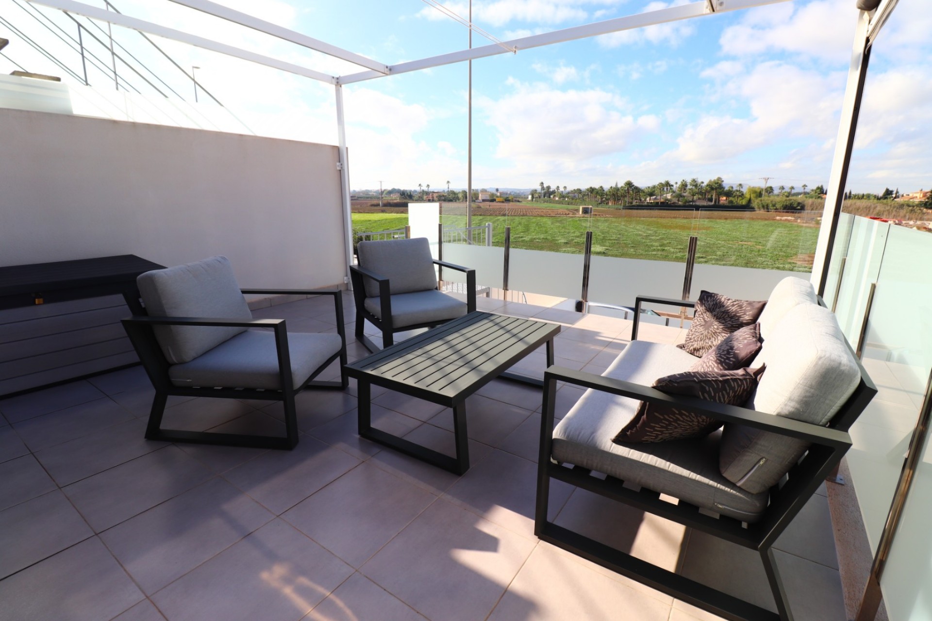 Resale - Villa -
Daya Vieja - Daya Vieja - Town