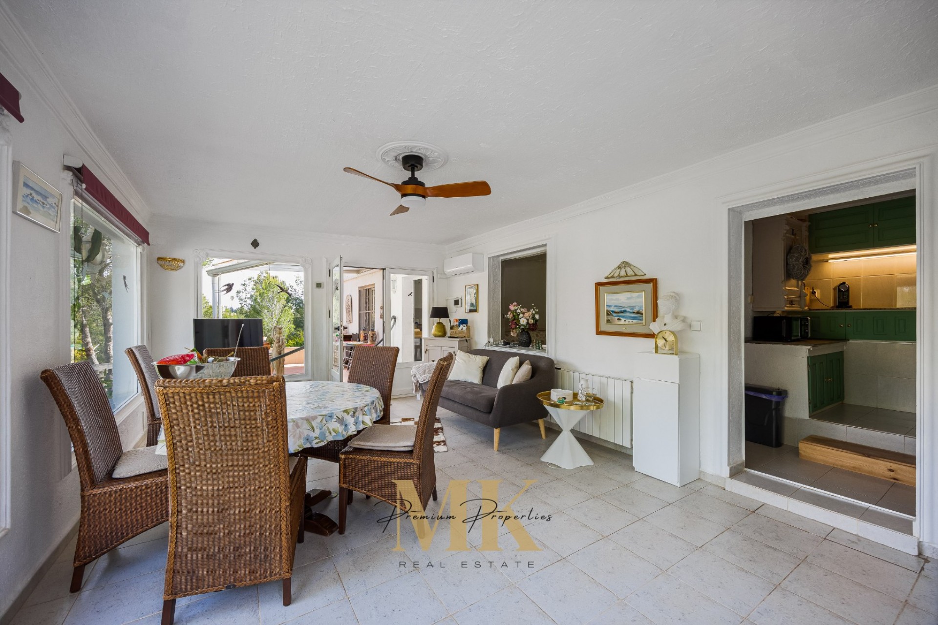 Resale - Villa -
Denia - Montgó
