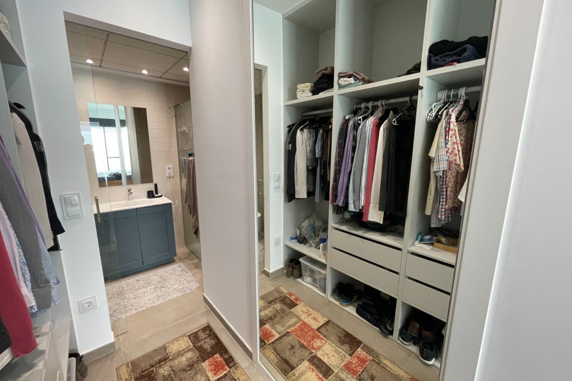 Resale - Villa -
Dolores - ZONA NUEVA