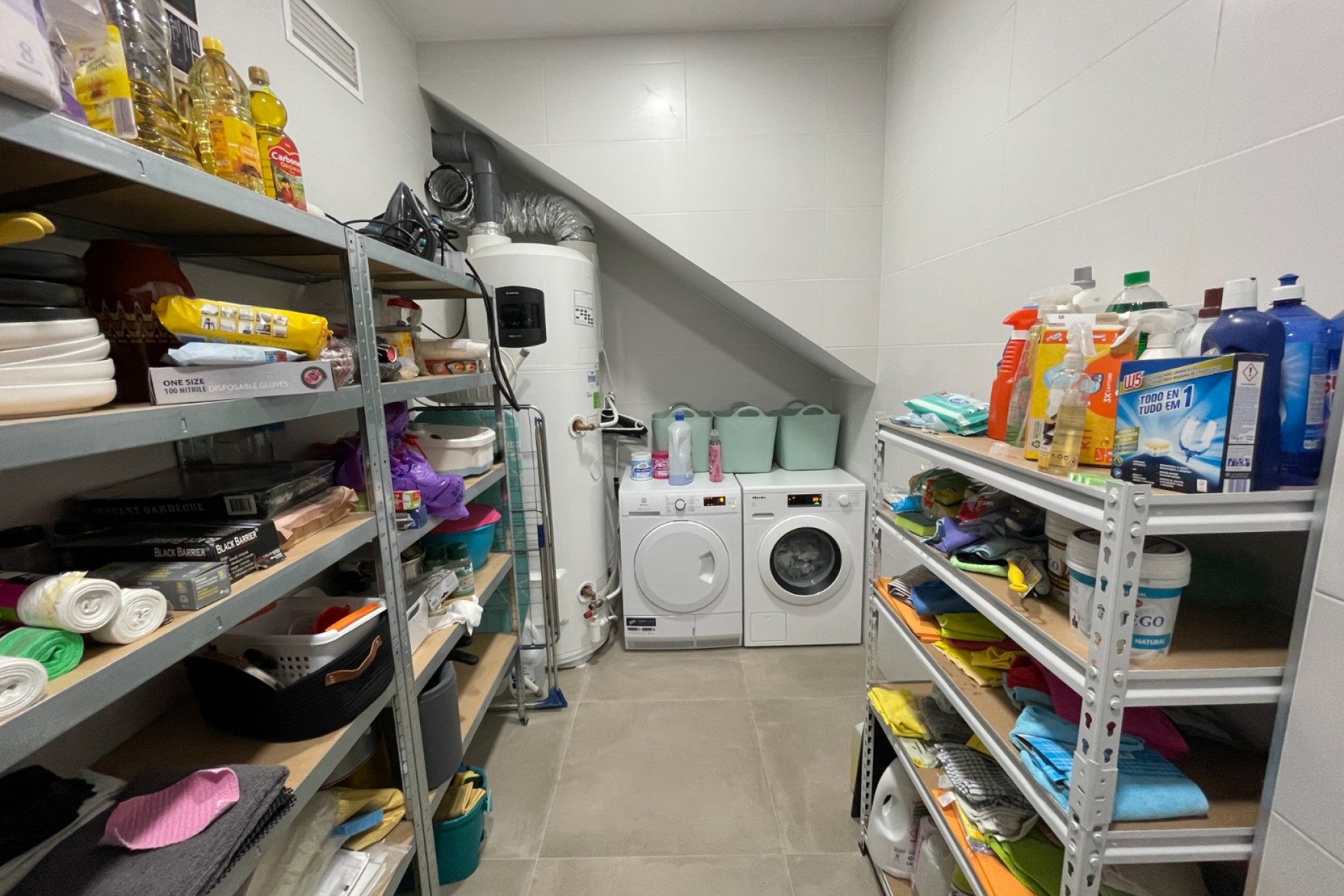 Resale - Villa -
Dolores - ZONA NUEVA