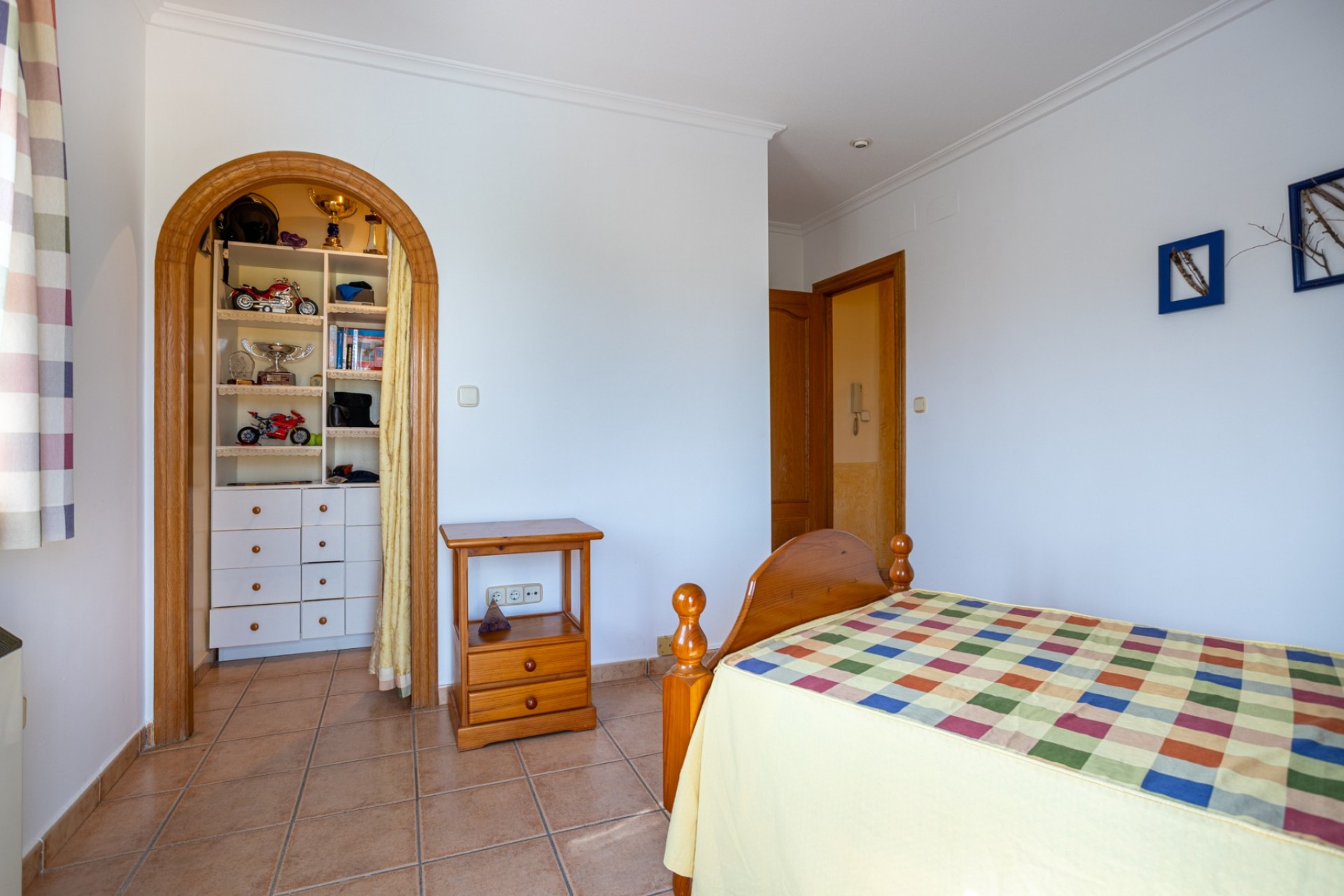 Resale - Villa -
Elche - La Hoya