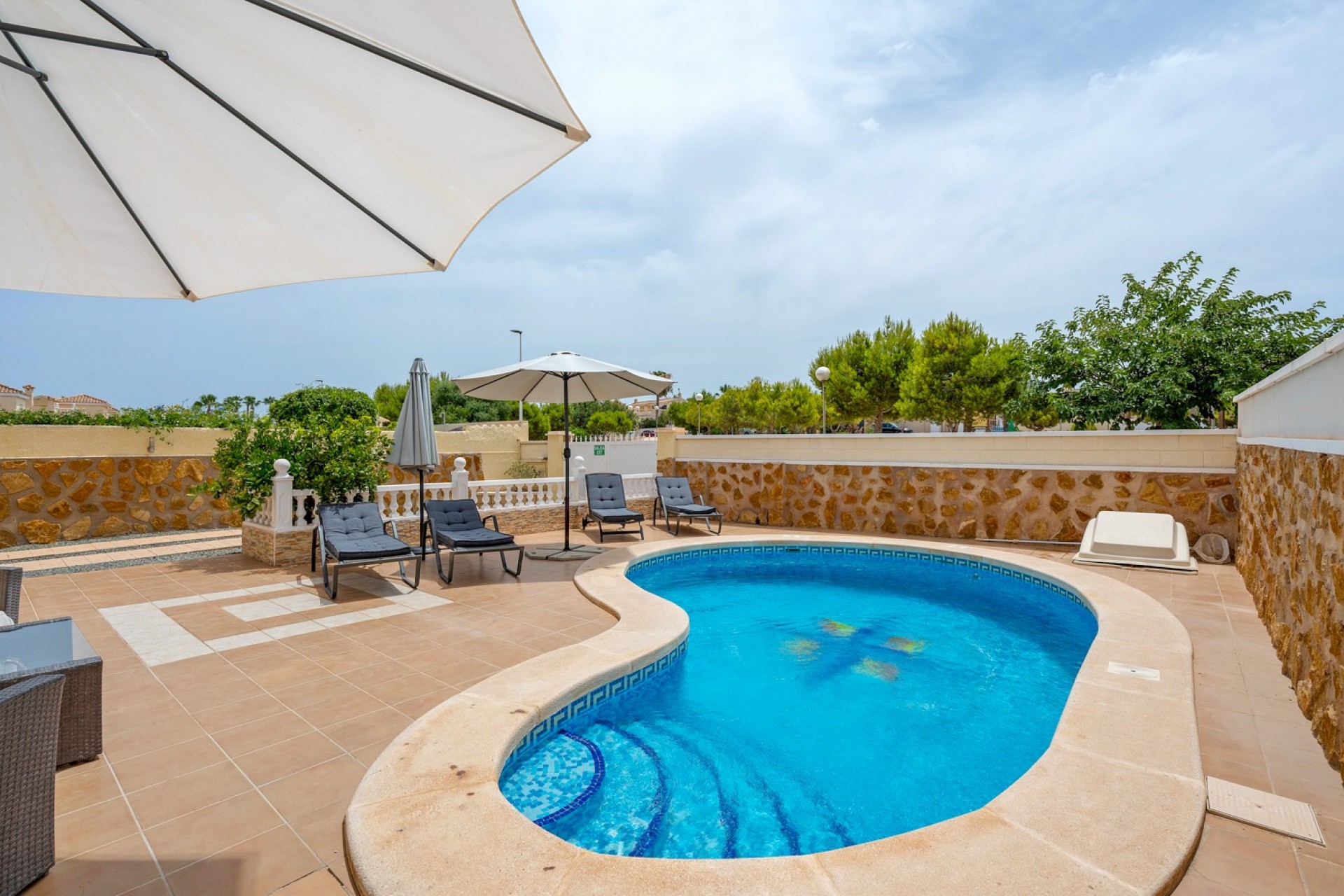 Resale - Villa -
Gran Alacant - Costa Blanca