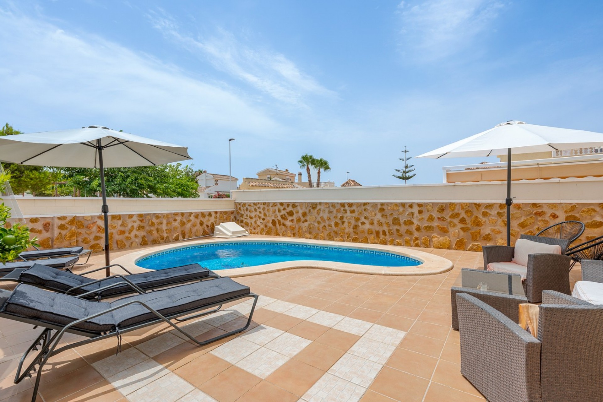 Resale - Villa -
Gran Alacant - Costa Blanca