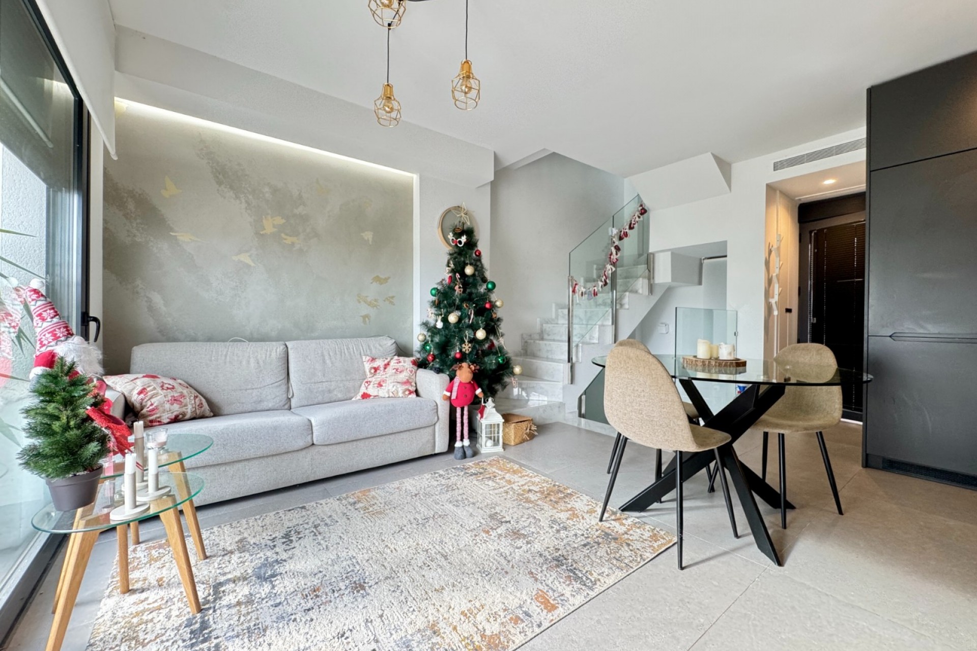 Resale - Villa -
Guardamar del Segura