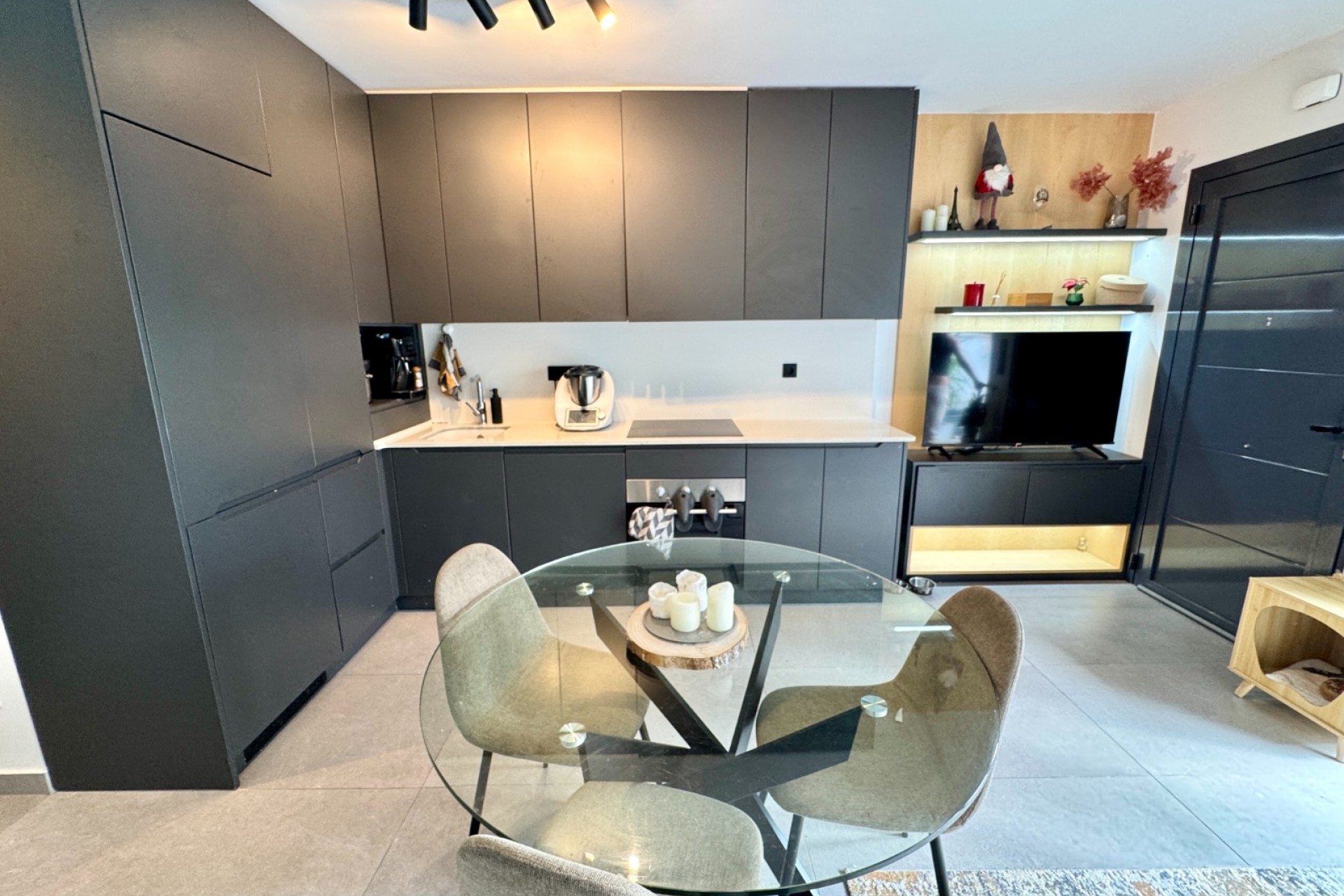 Resale - Villa -
Guardamar del Segura