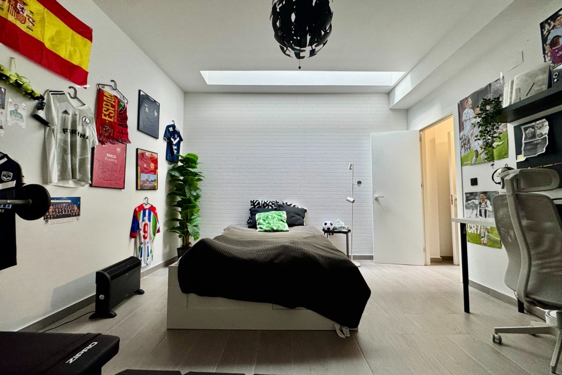 Resale - Villa -
Guardamar del Segura