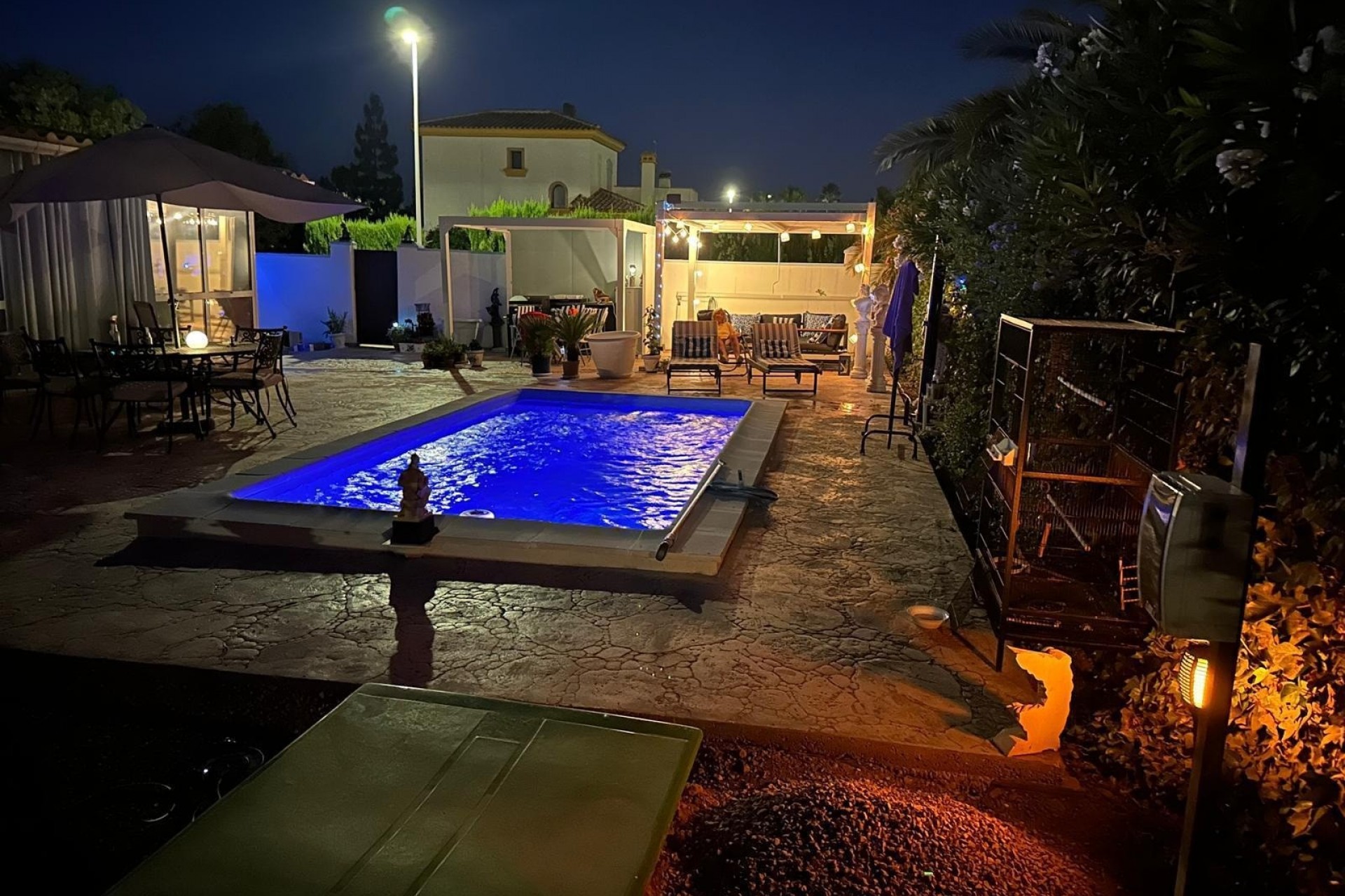 Resale - Villa -
Hondón de las Nieves - Urbaniz La Montañosa