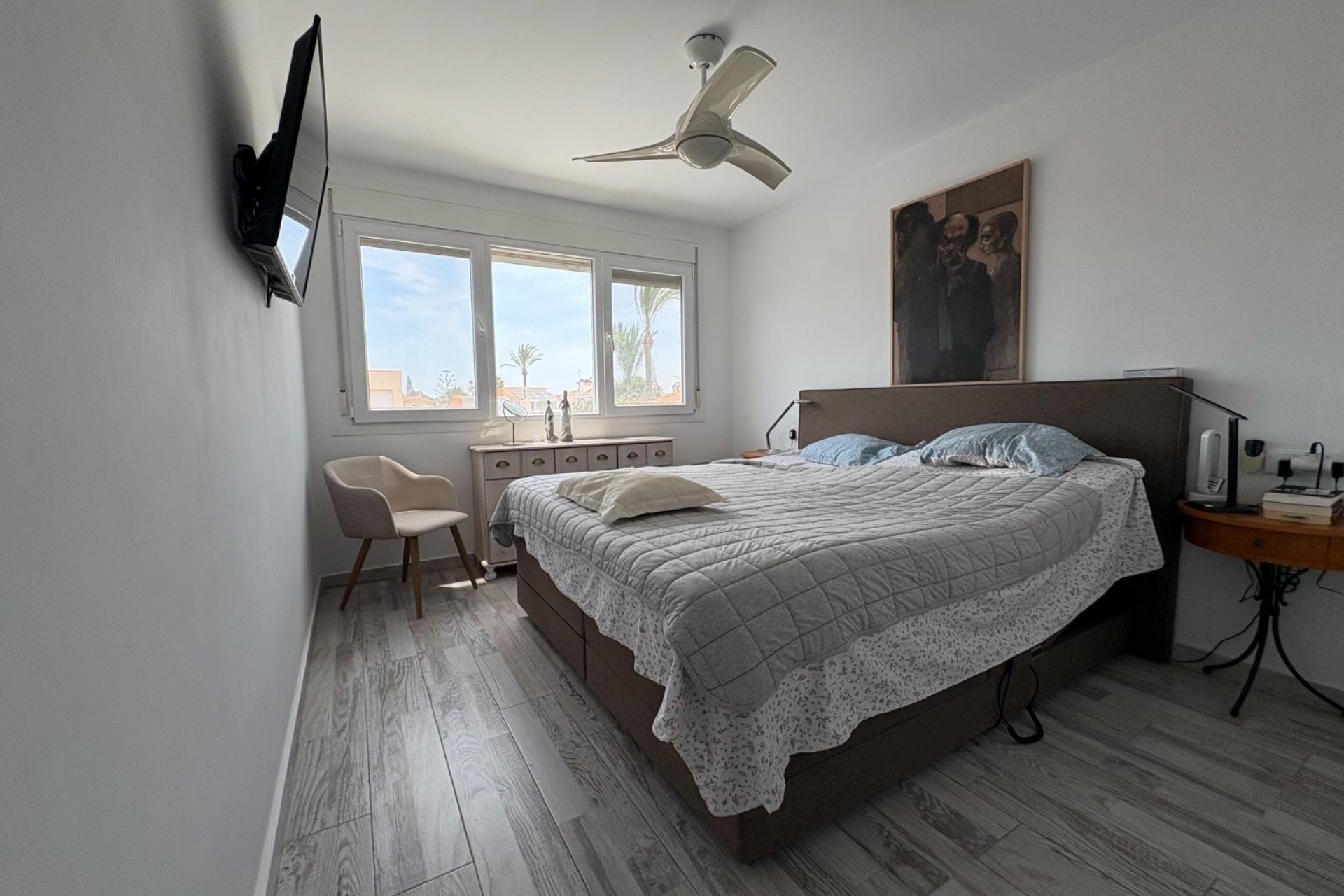 Resale - Villa / House -
Torrevieja - La Siesta
