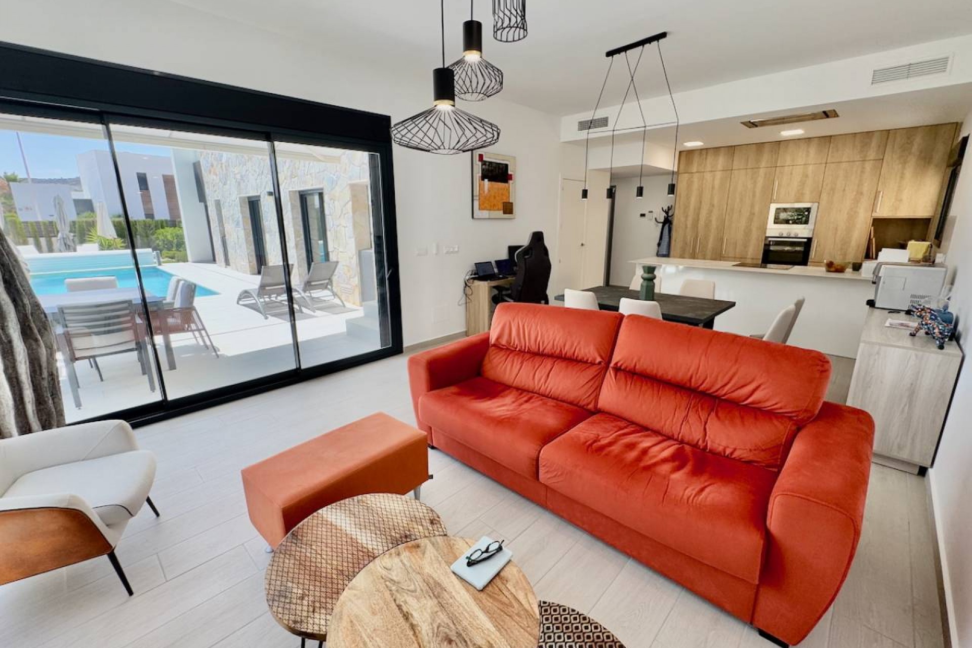 Resale - Villa -
La Finca Golf