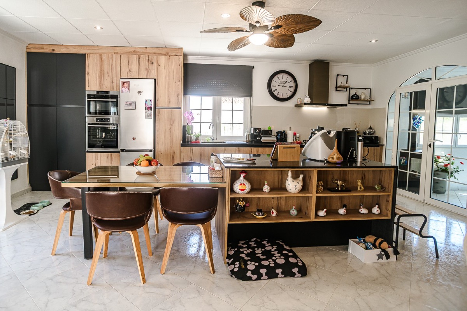 Resale - Villa -
La Marina