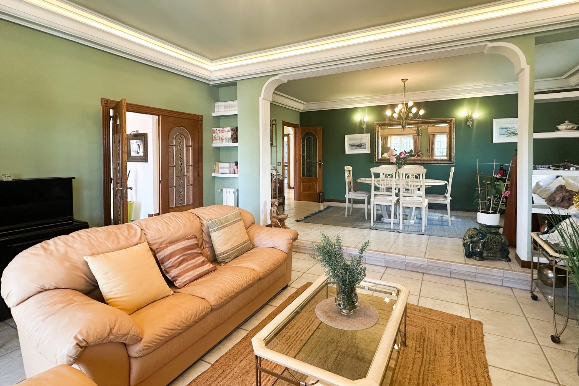 Resale - Villa -
La Mata