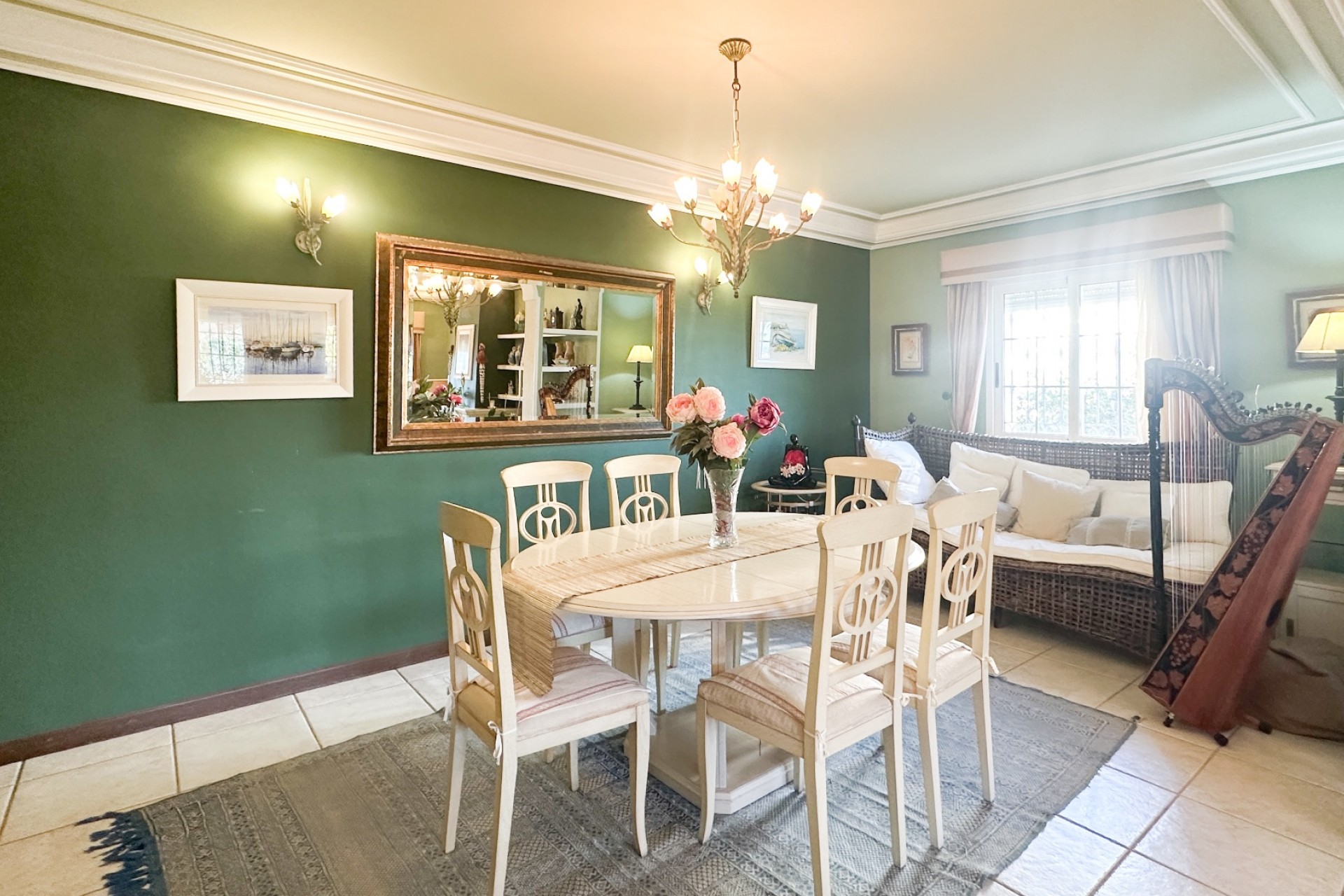 Resale - Villa -
La Mata