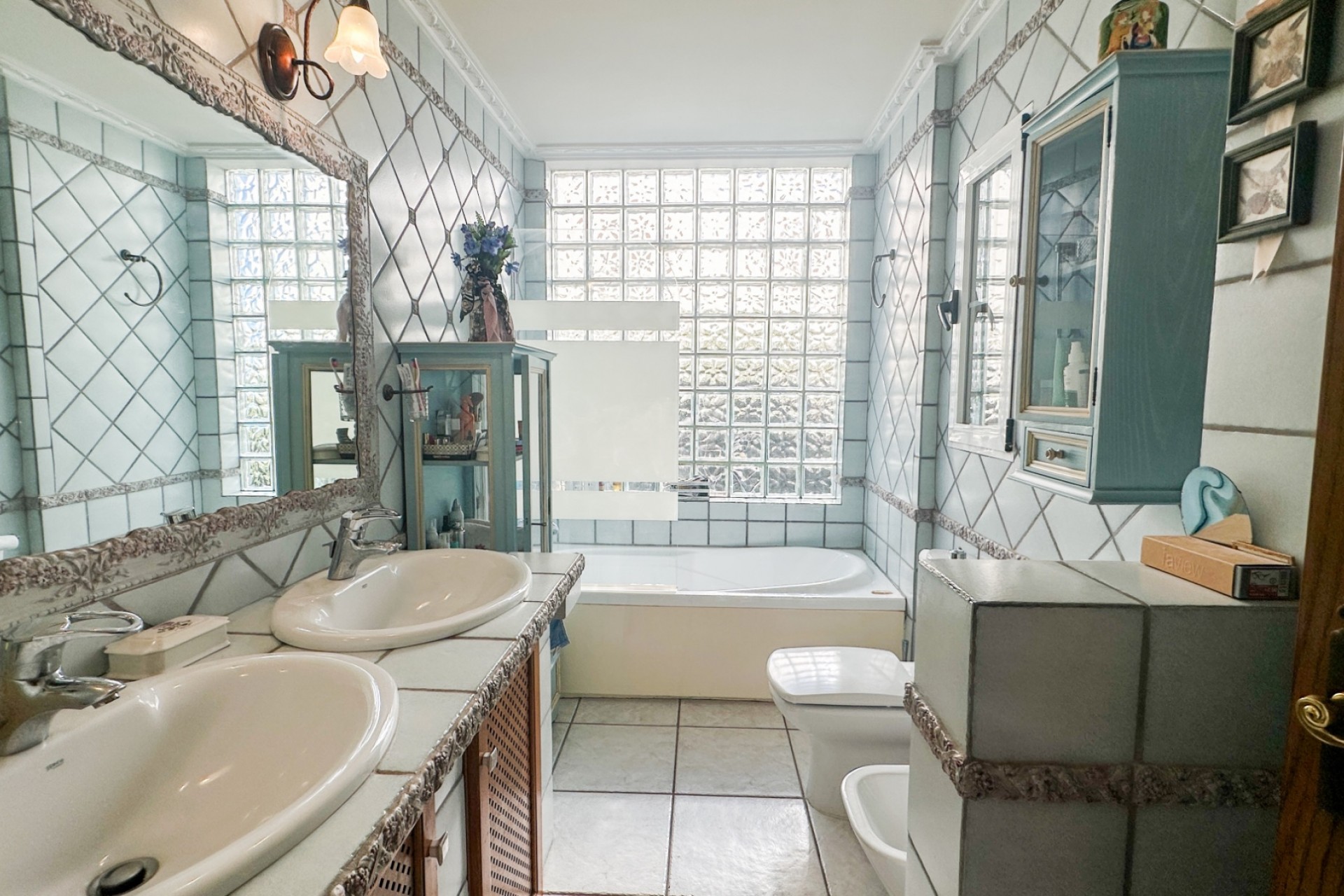 Resale - Villa -
La Mata