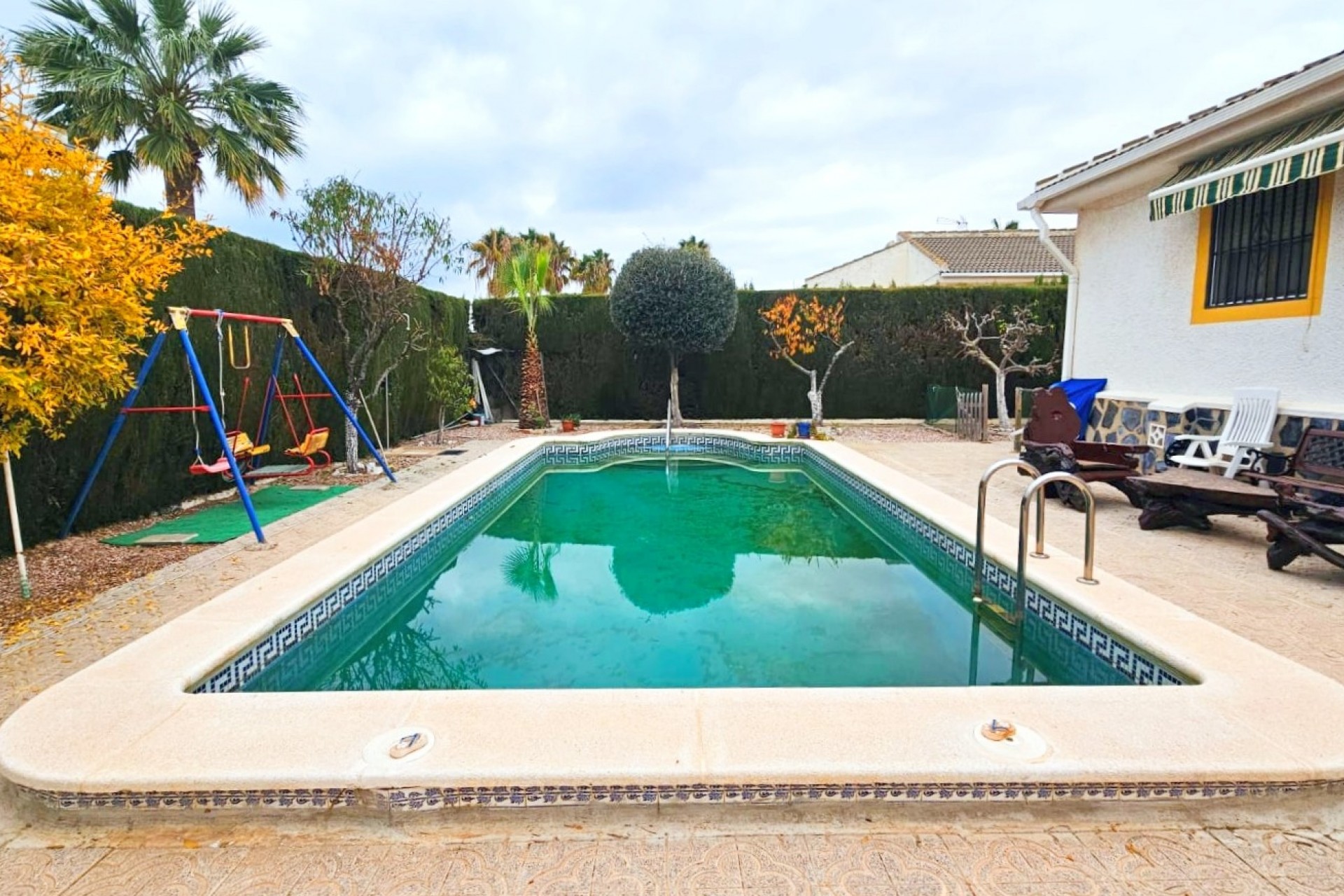 Resale - Villa -
Los Alcazares - Los Alcázares